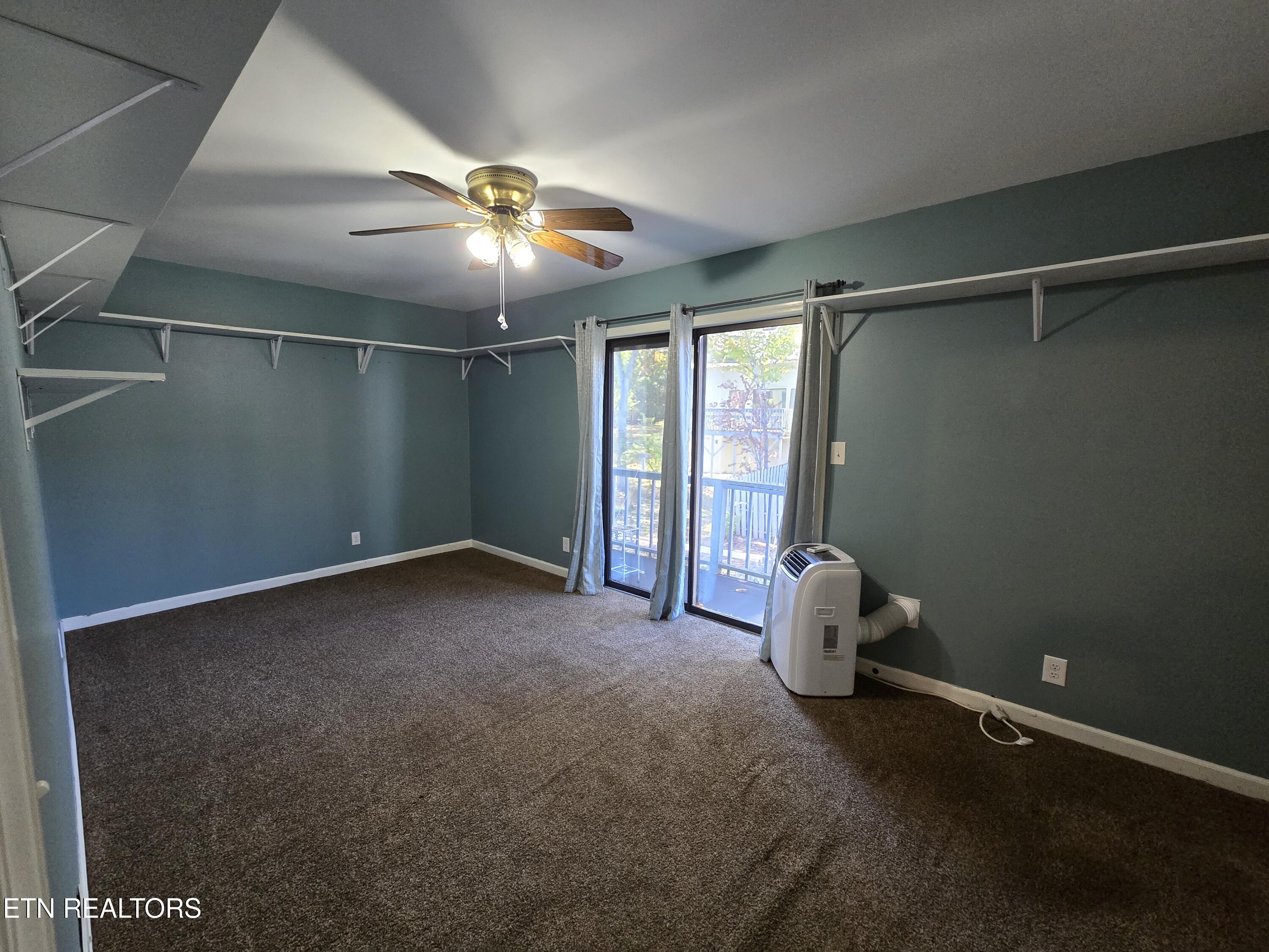105 Hampshire Circle Oak Ridge TN 37830