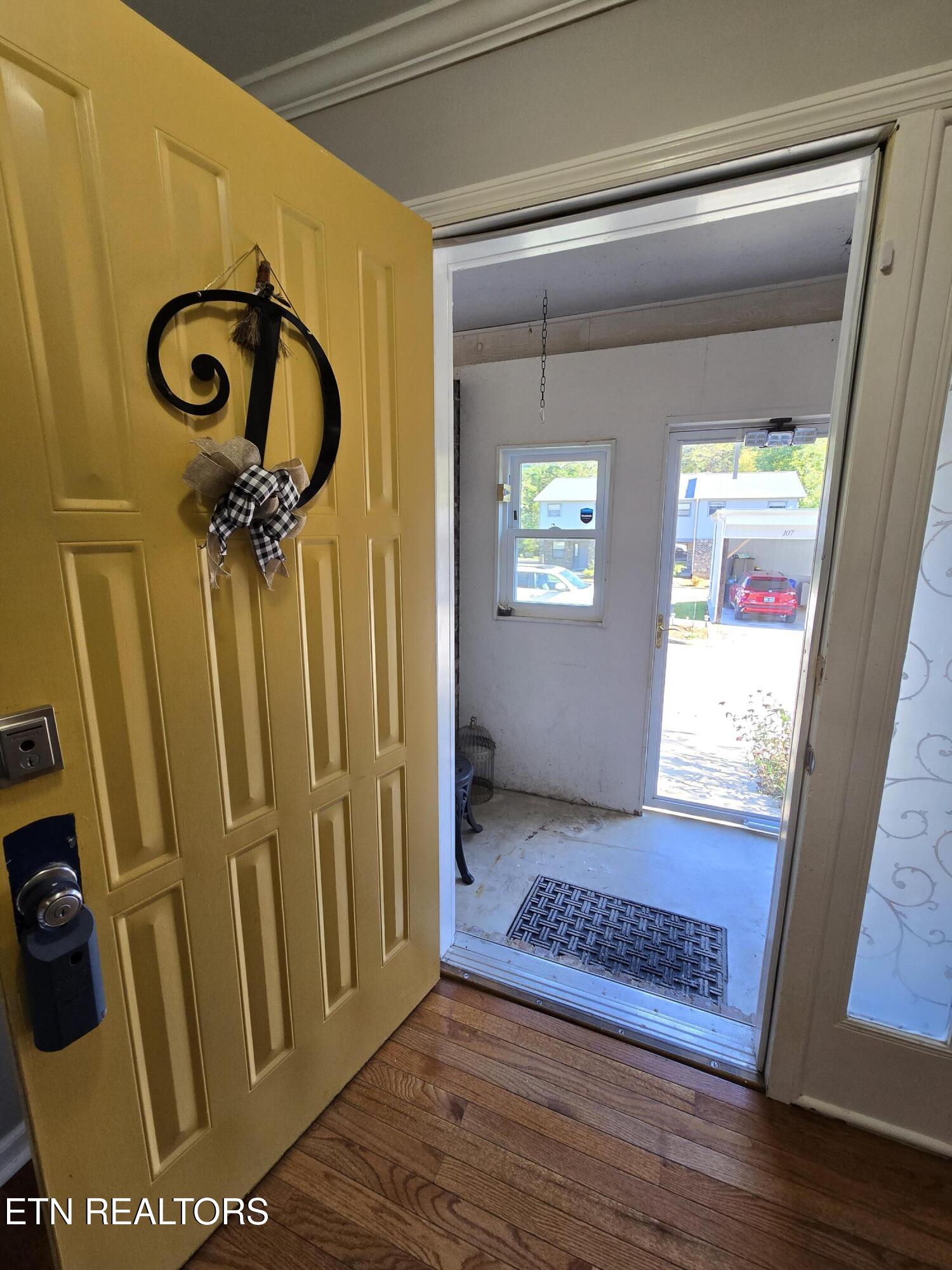 105 Hampshire Circle Oak Ridge TN 37830