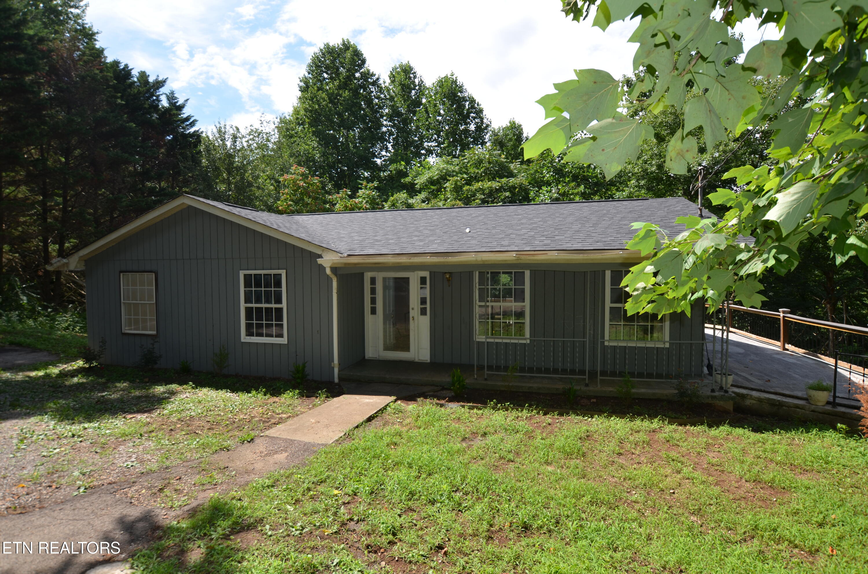 188 Green Lane Powell TN 37849