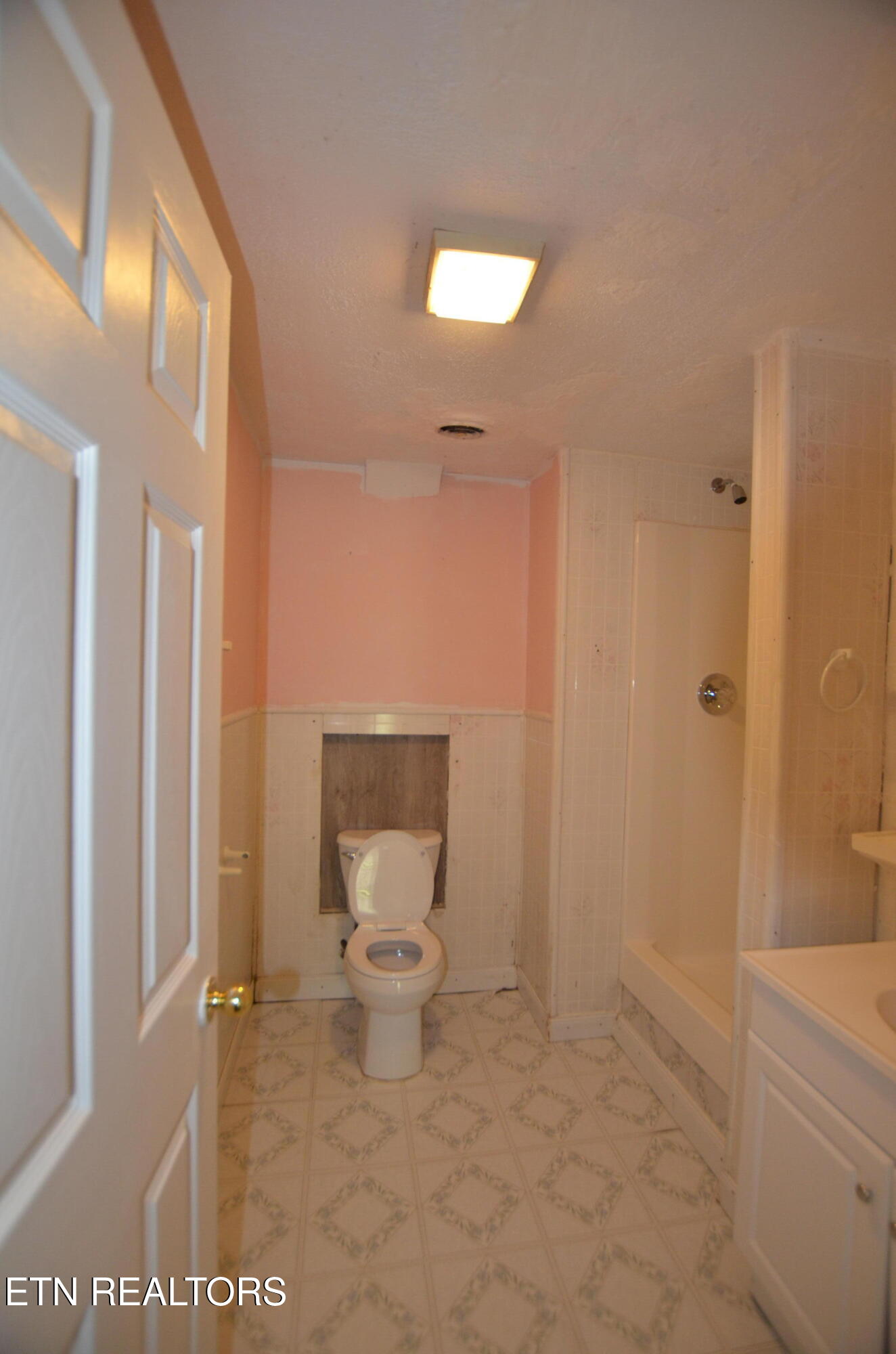 188 Green Lane Powell TN 37849