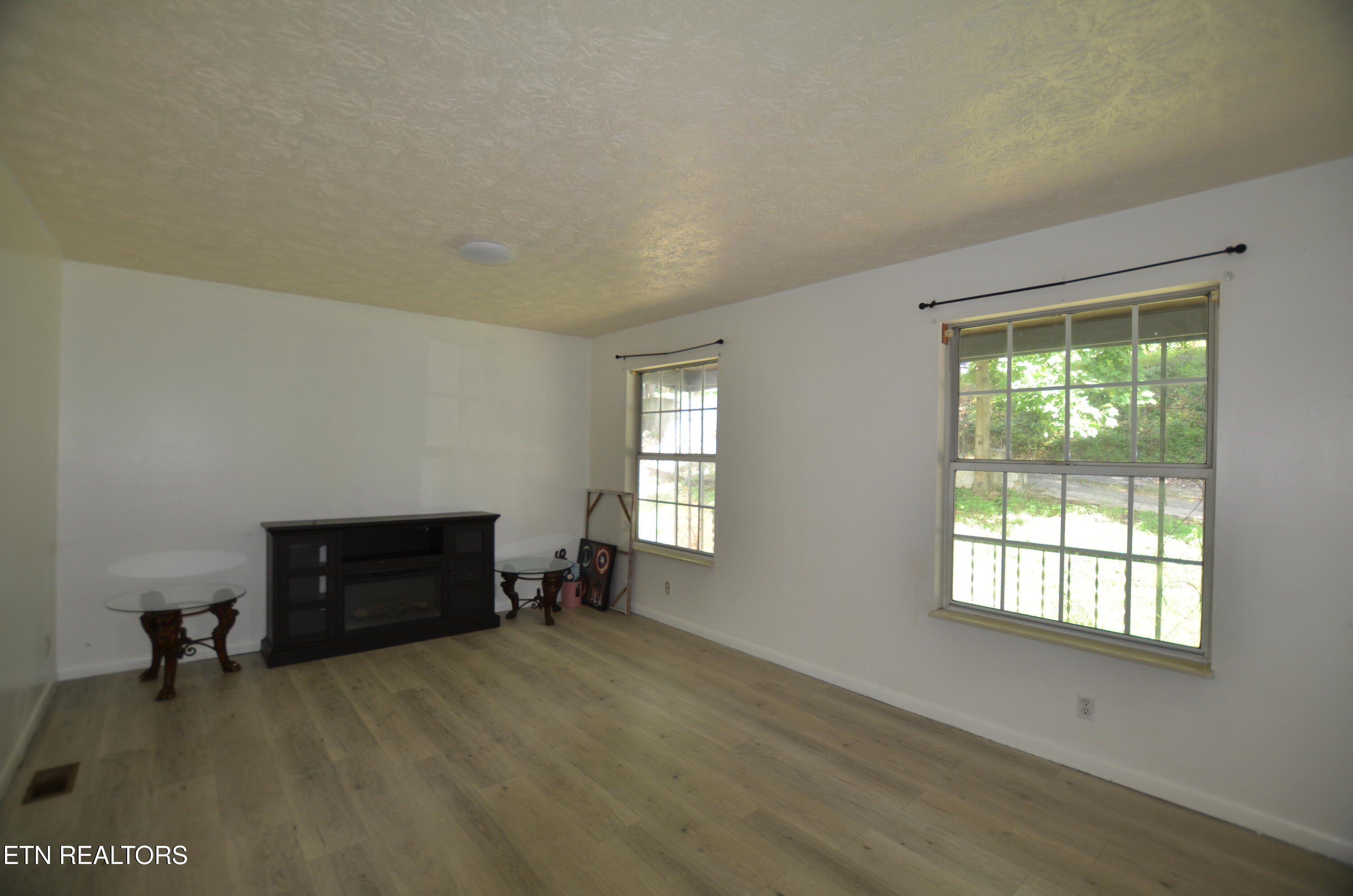 188 Green Lane Powell TN 37849