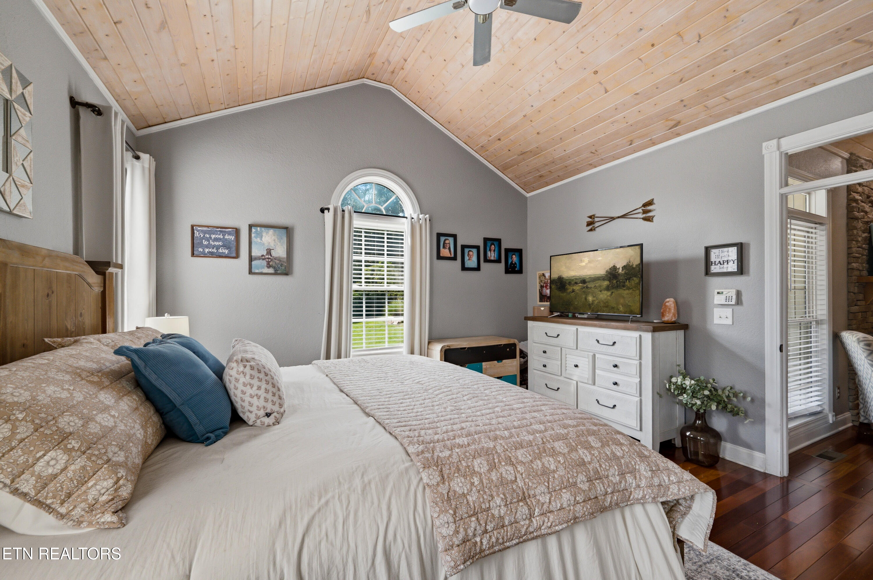 192 Marcowe Drive Clinton TN 37716