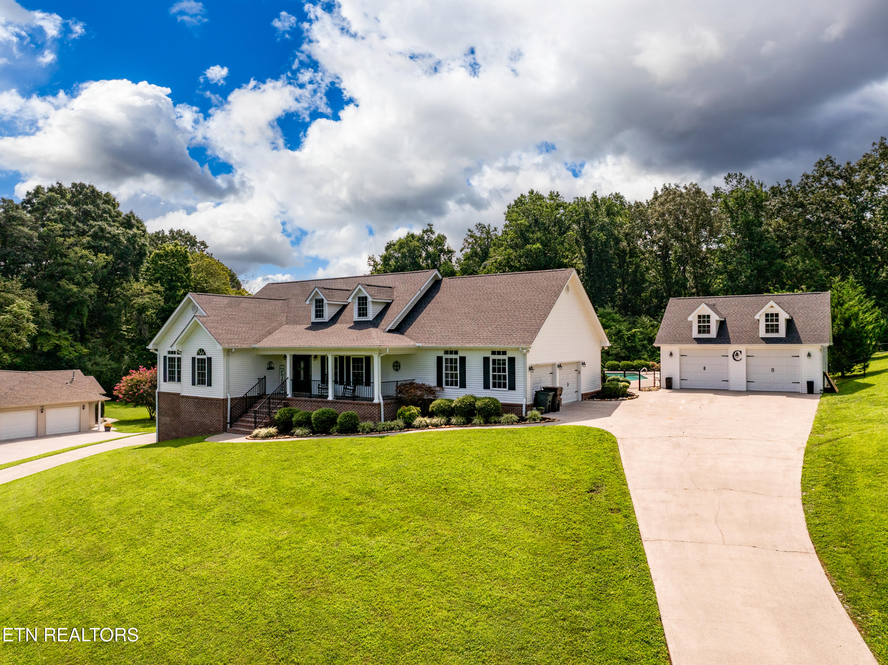 192 Marcowe Drive Clinton TN 37716