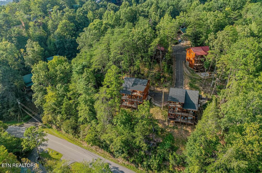 1009 Silver Poplar Lane Sevierville TN 37876