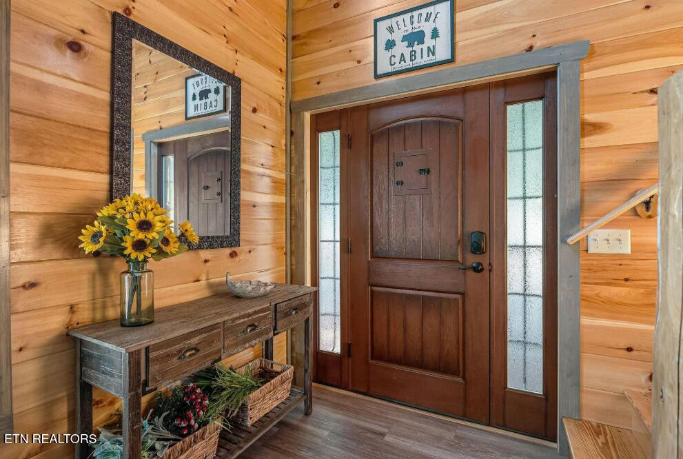 1009 Silver Poplar Lane Sevierville TN 37876