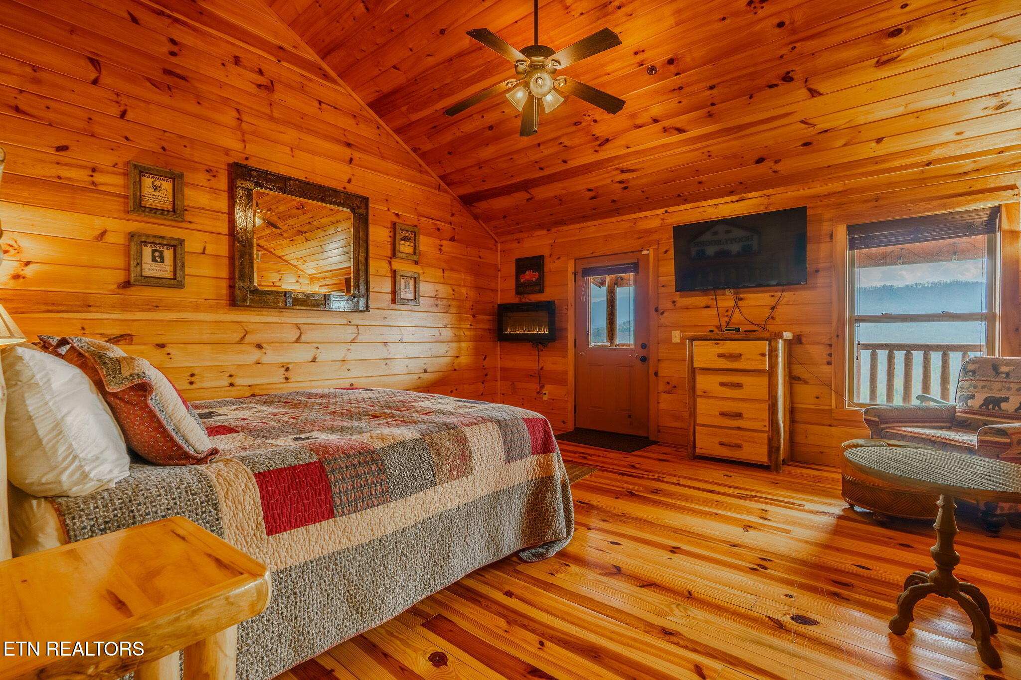 4831 Highland Place Way Pigeon Forge TN 37863