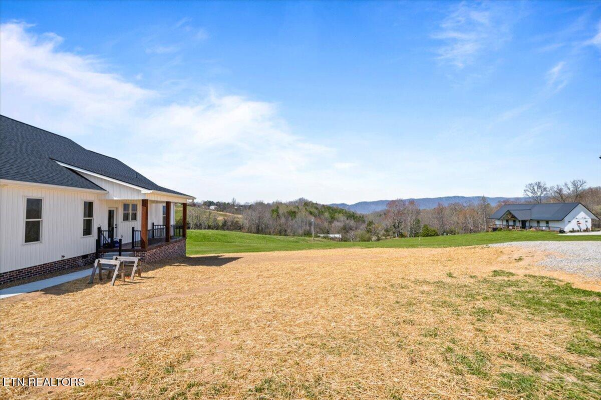 2271 Long Hollow Road Lafollette TN 37766