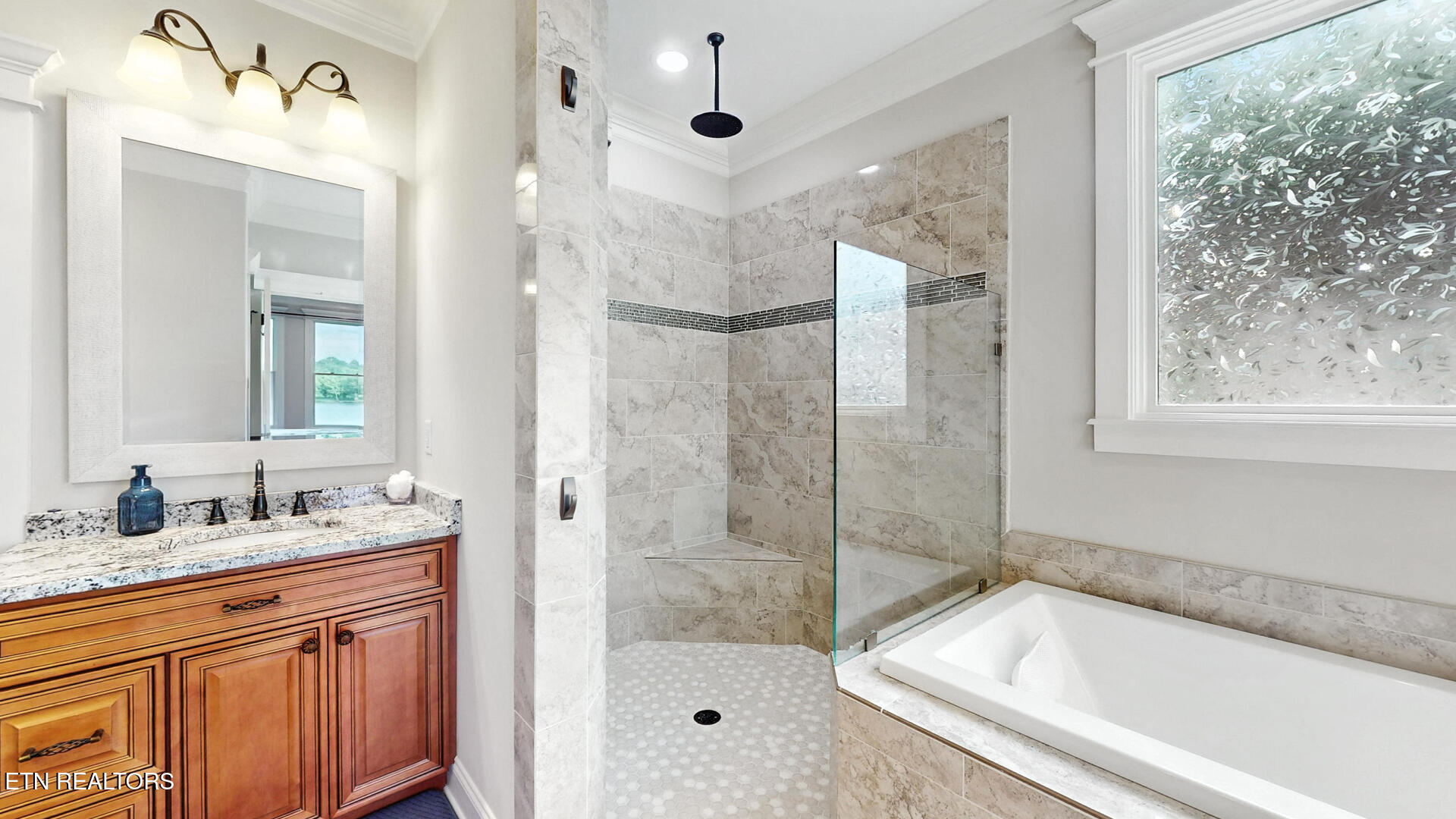 659 Quiet River Lane Loudon TN 37774