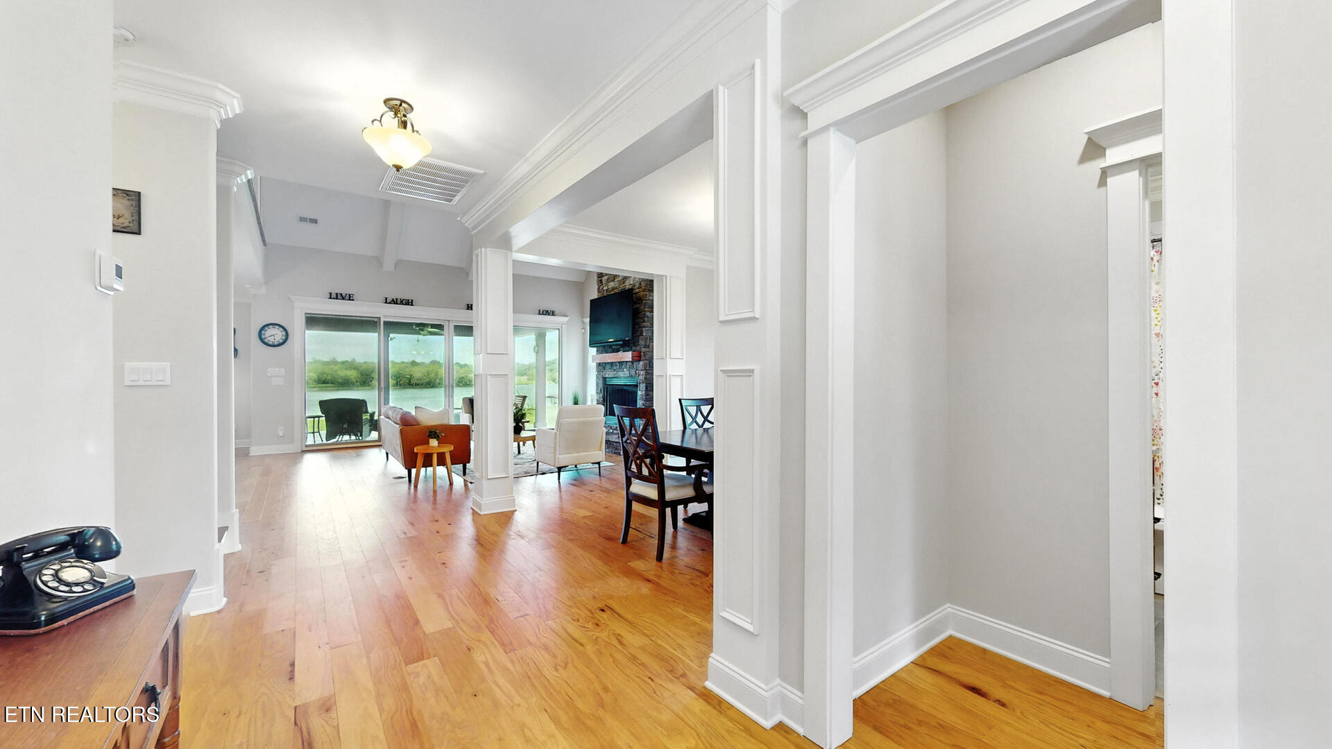 659 Quiet River Lane Loudon TN 37774