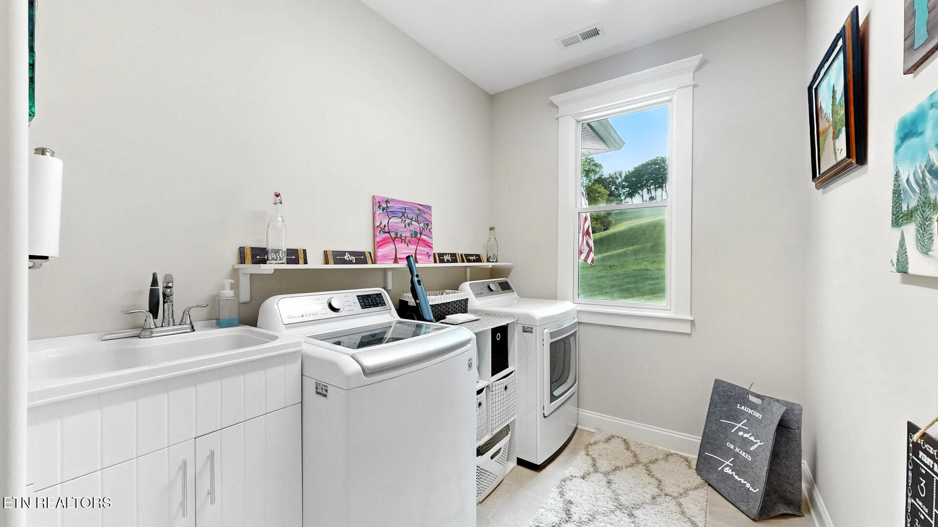 659 Quiet River Lane Loudon TN 37774