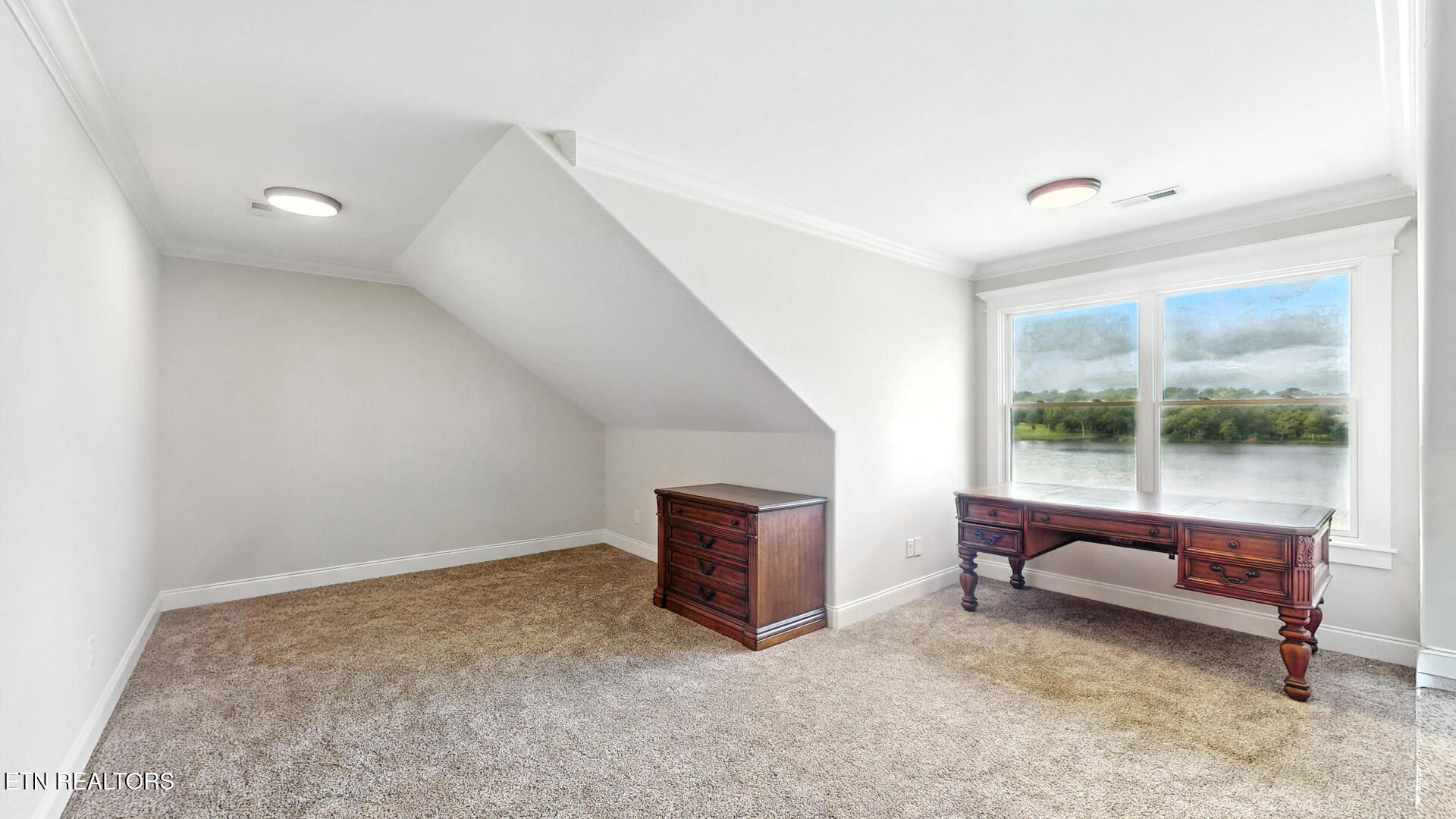 659 Quiet River Lane Loudon TN 37774