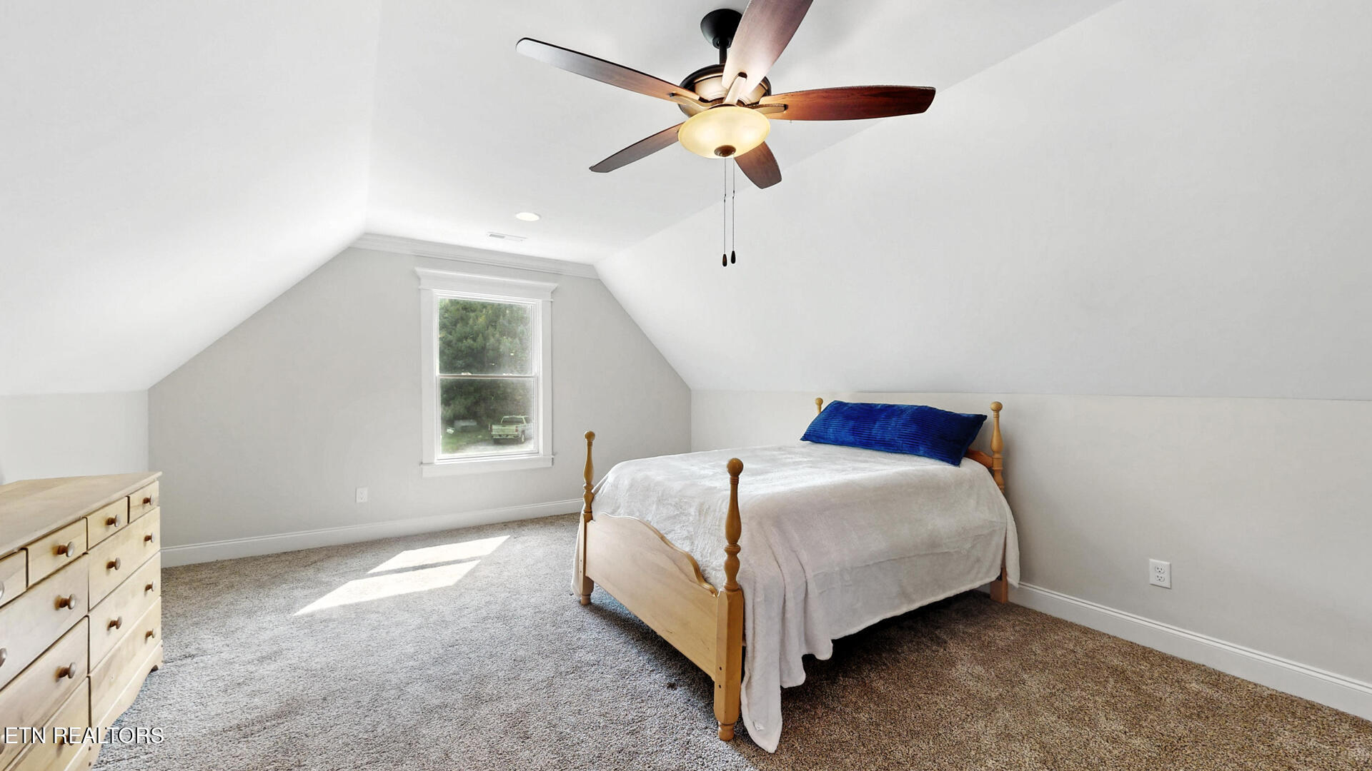 659 Quiet River Lane Loudon TN 37774