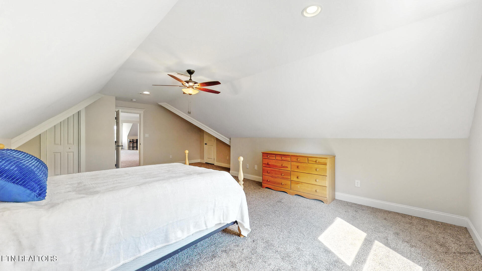 659 Quiet River Lane Loudon TN 37774