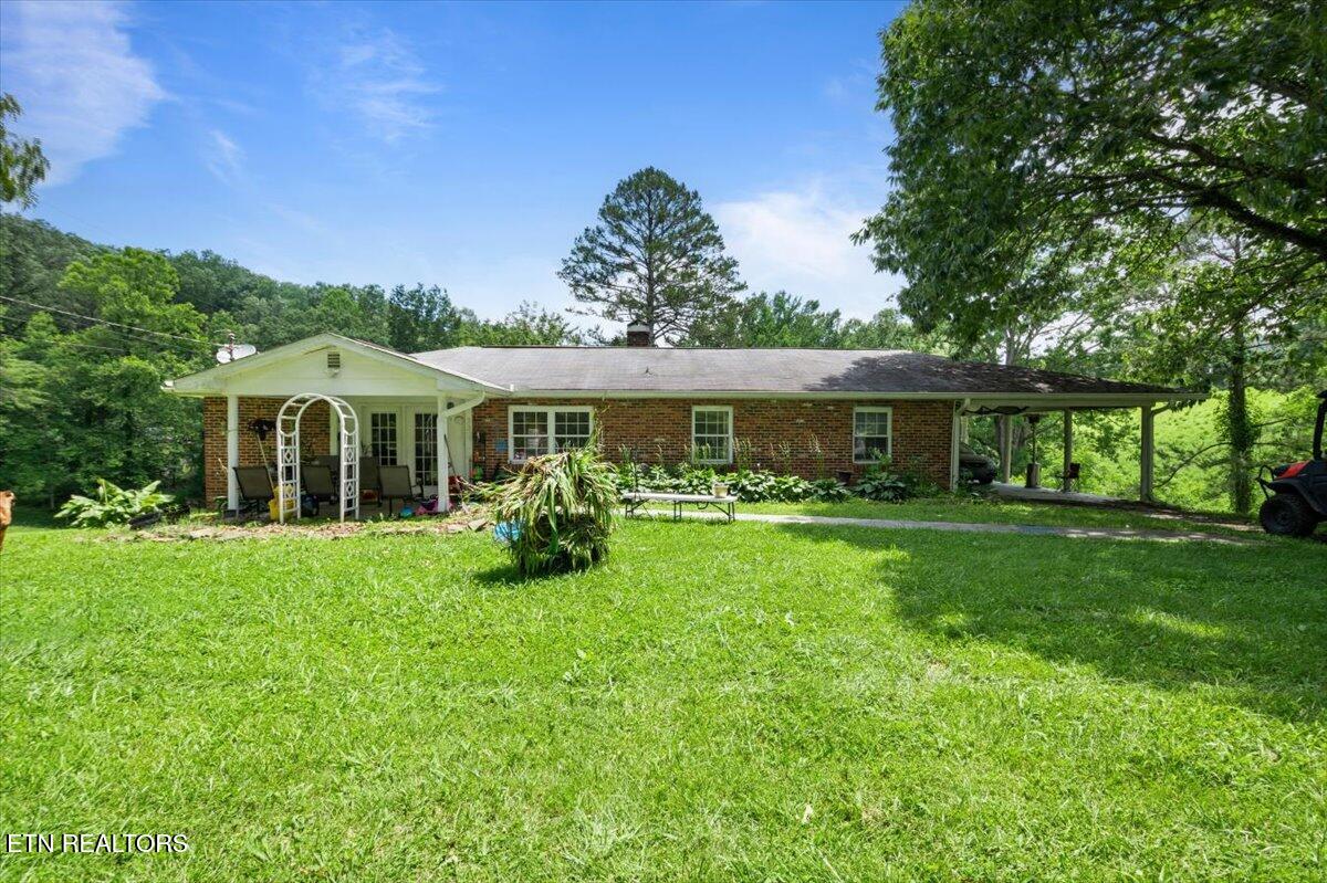 330 Dilbeck Lane Caryville TN 37714