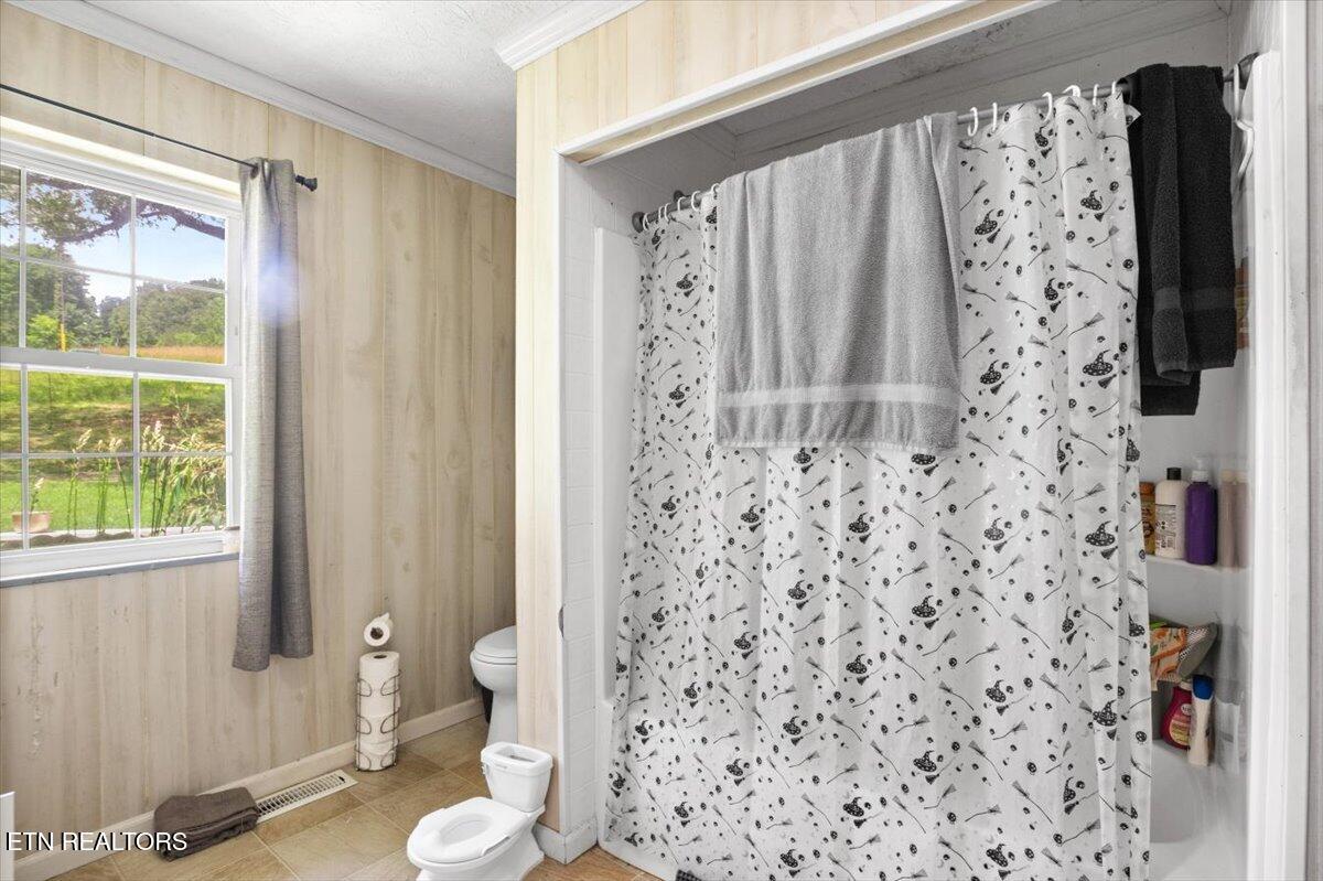 330 Dilbeck Lane Caryville TN 37714