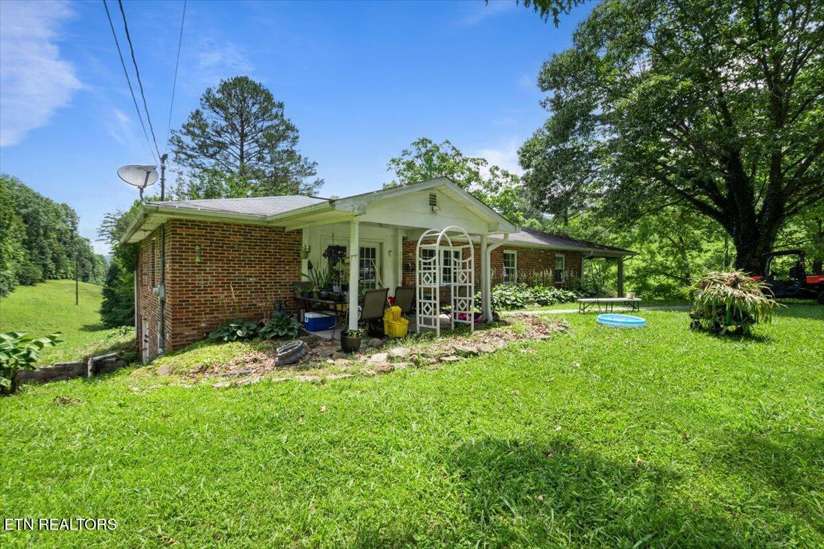 330 Dilbeck Lane Caryville TN 37714