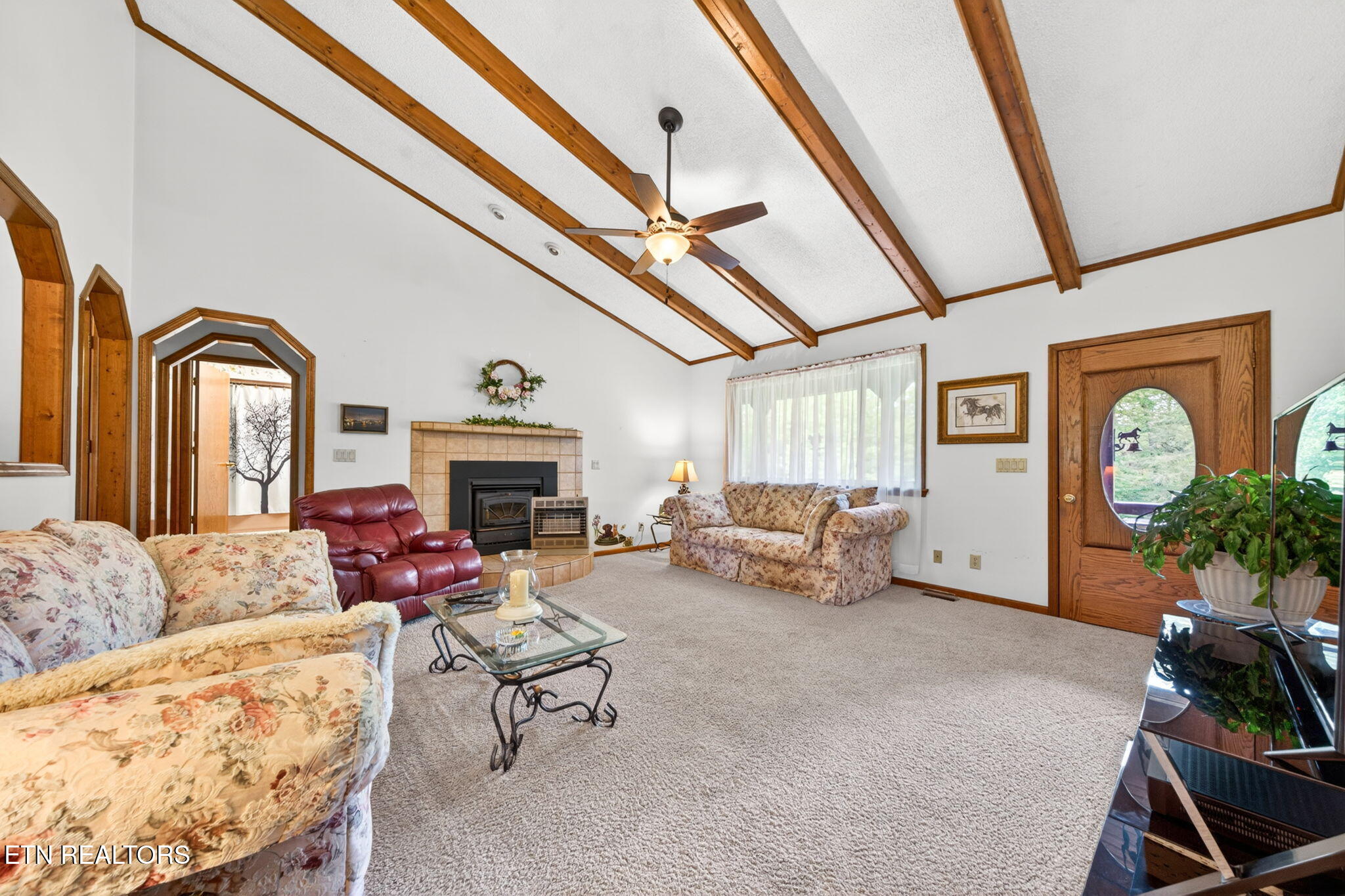 25 Old Kentucky Stock Road Crossville TN 38571