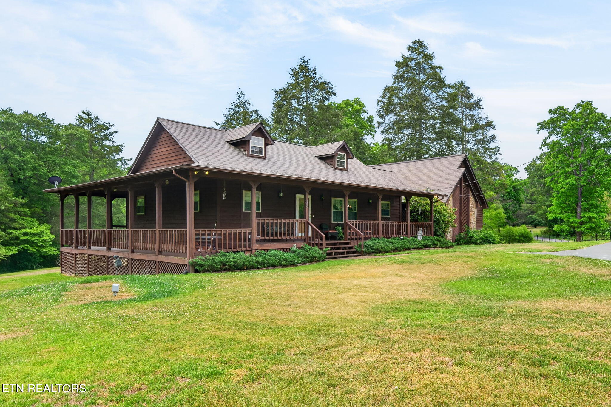 25 Old Kentucky Stock Road Crossville TN 38571