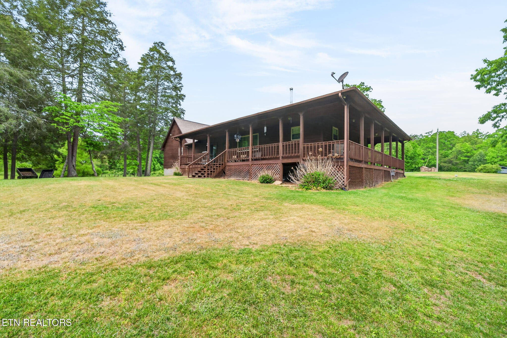 25 Old Kentucky Stock Road Crossville TN 38571