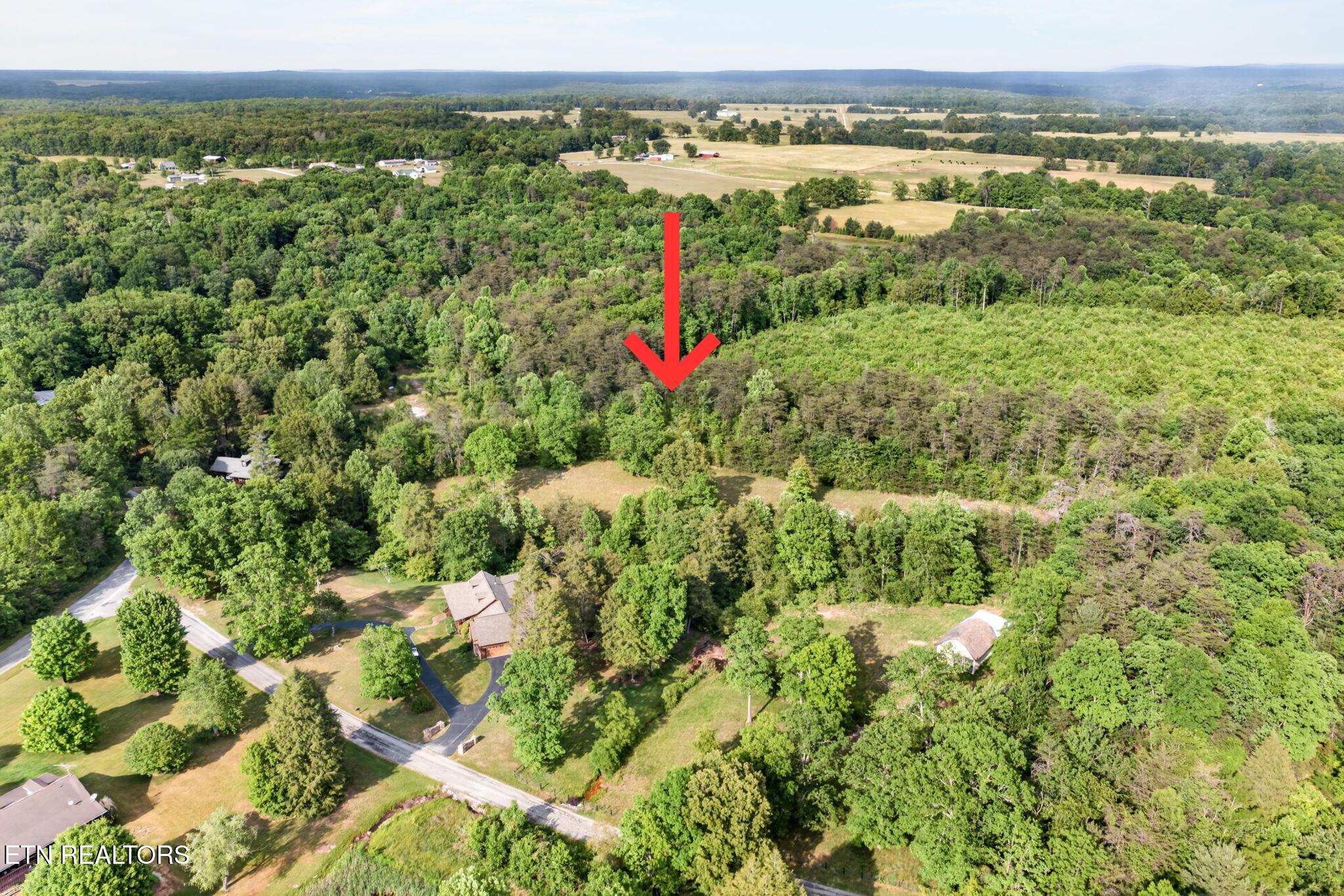 25 Old Kentucky Stock Road Crossville TN 38571