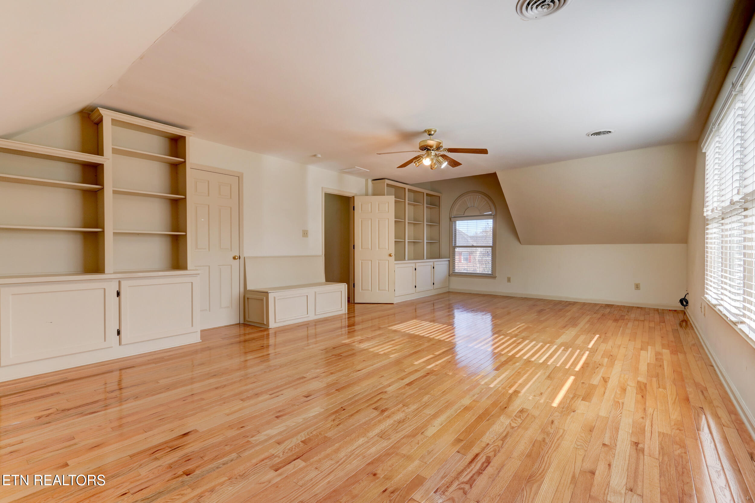 305 Lawton Boulevard Knoxville TN 37934