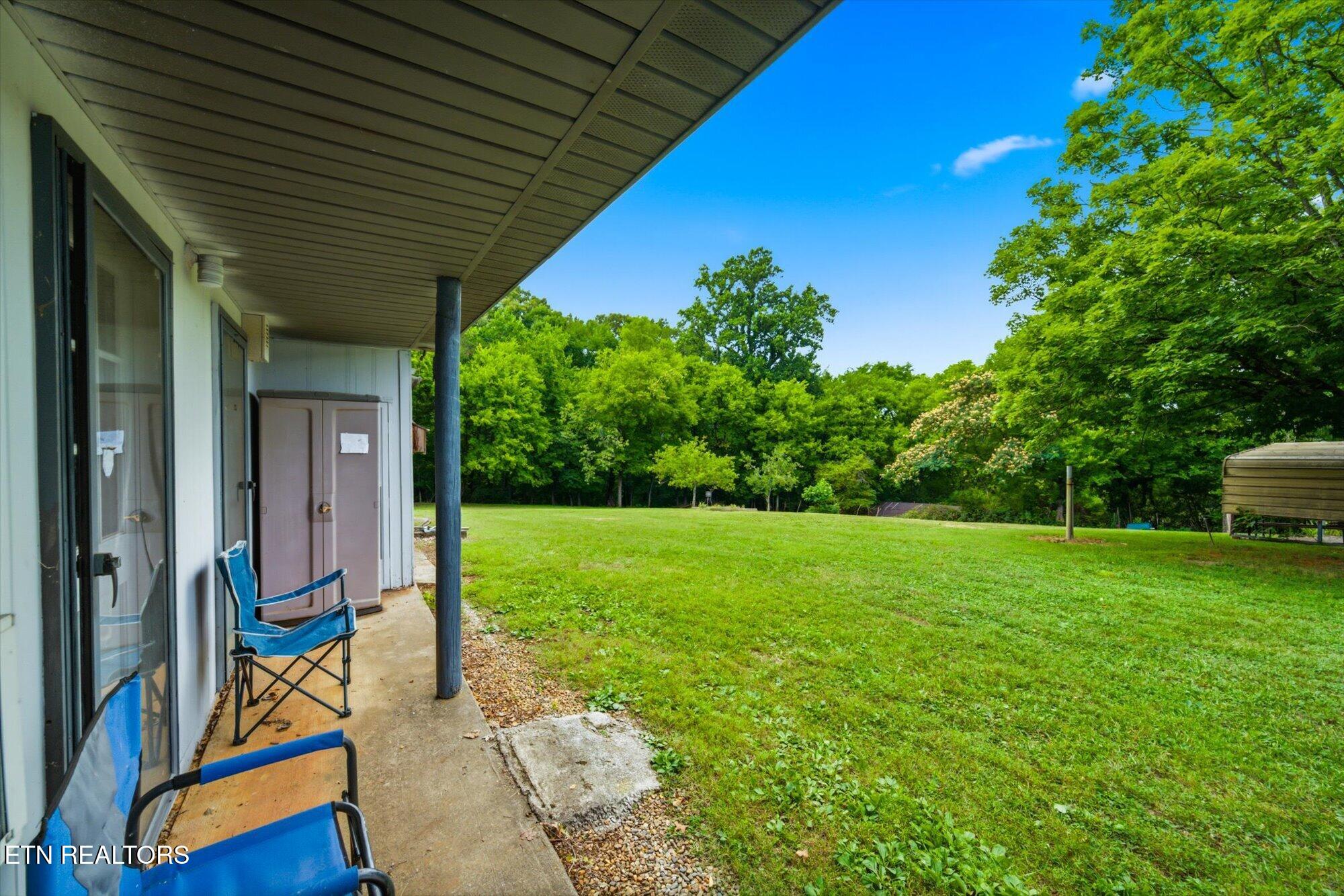 3317 Pink Hatcher Lane Louisville TN 37777