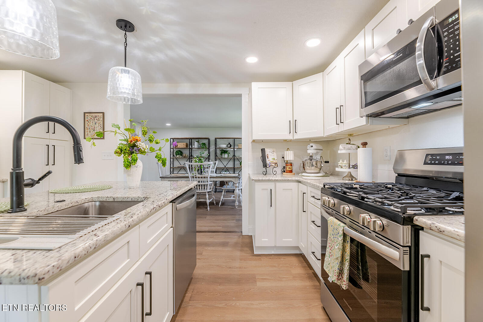 1184 Raccoon Valley Road Maynardville TN 37807
