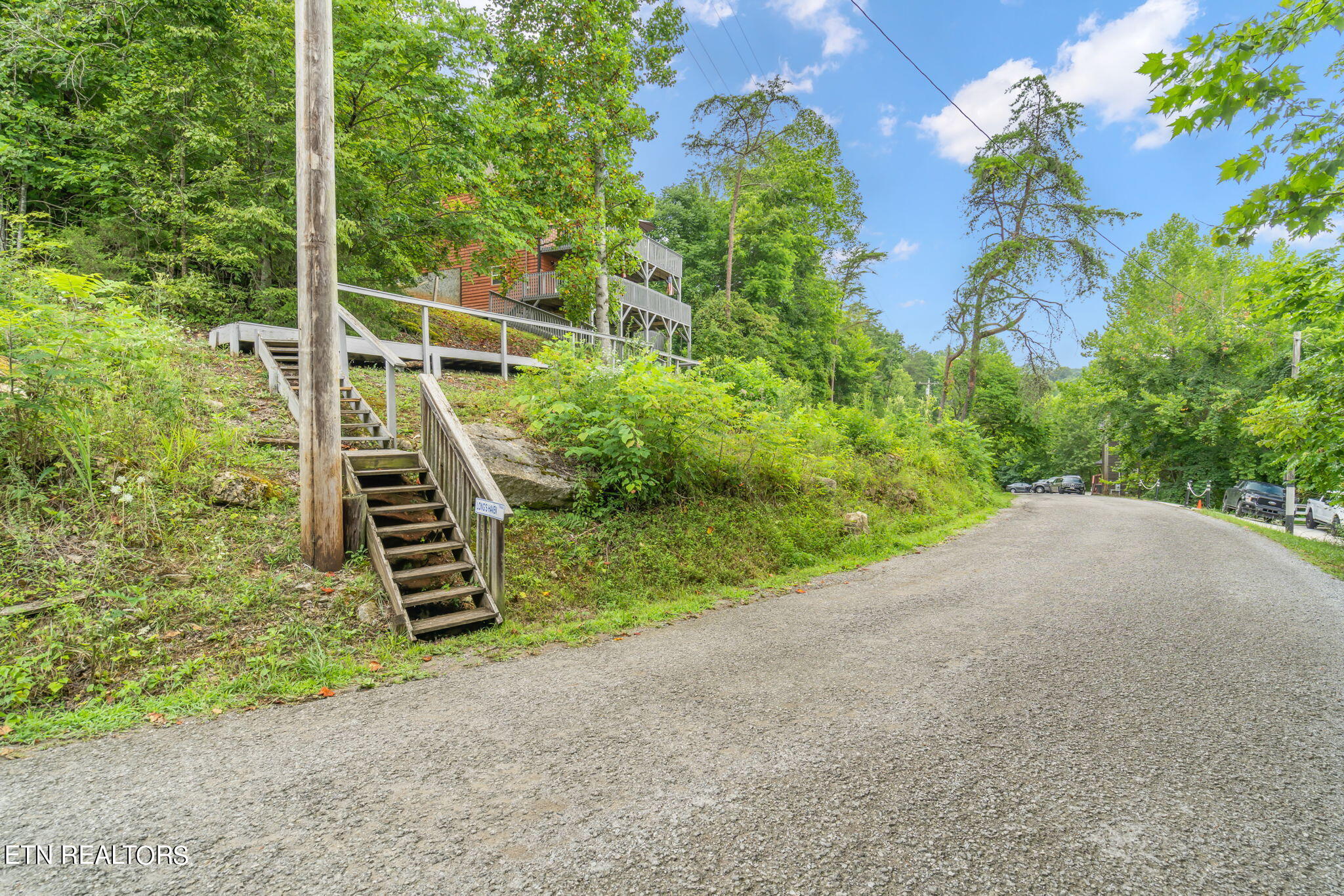 180 Flat Hollow Marina Road Speedwell TN 37870