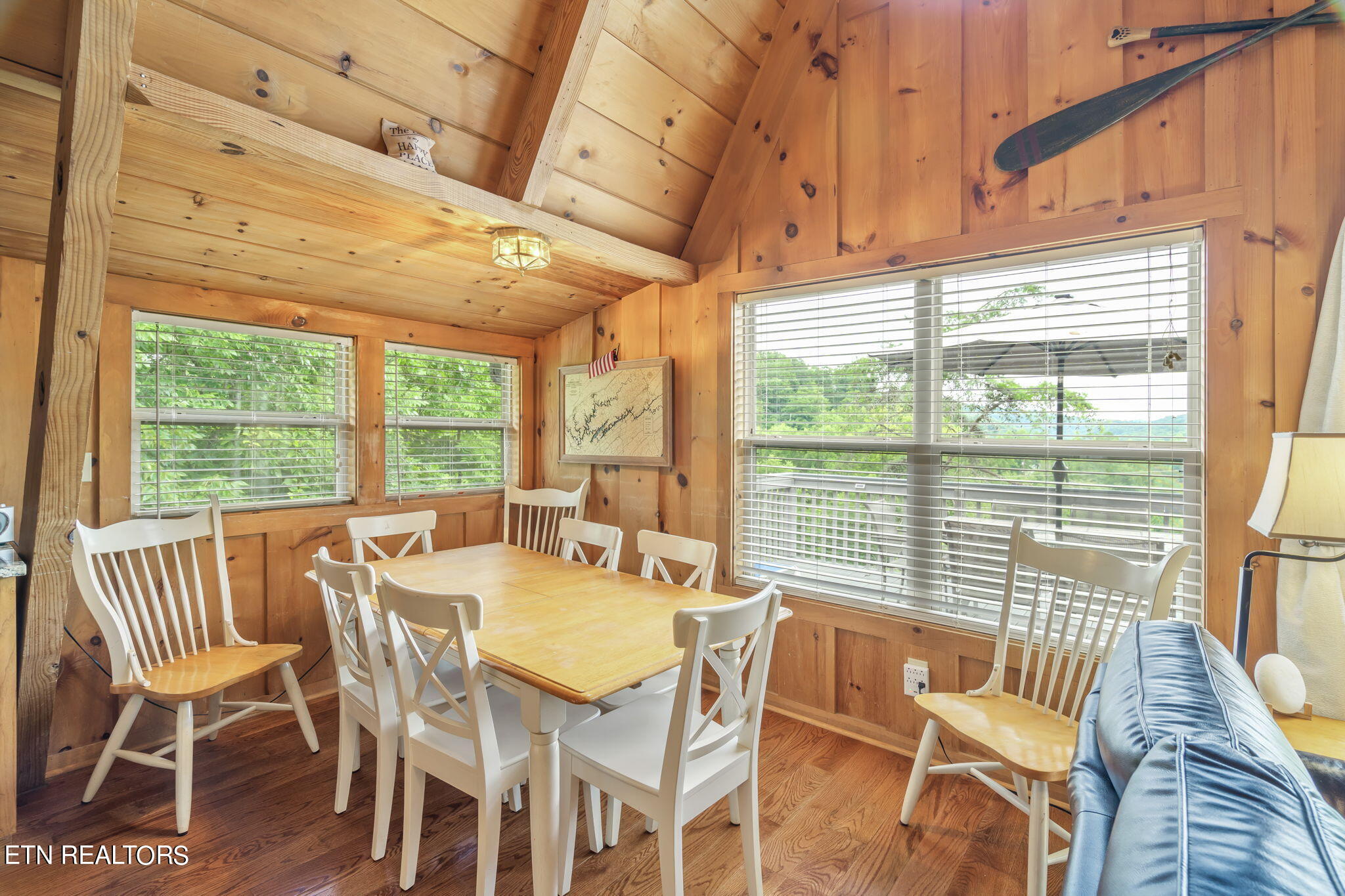 180 Flat Hollow Marina Road Speedwell TN 37870