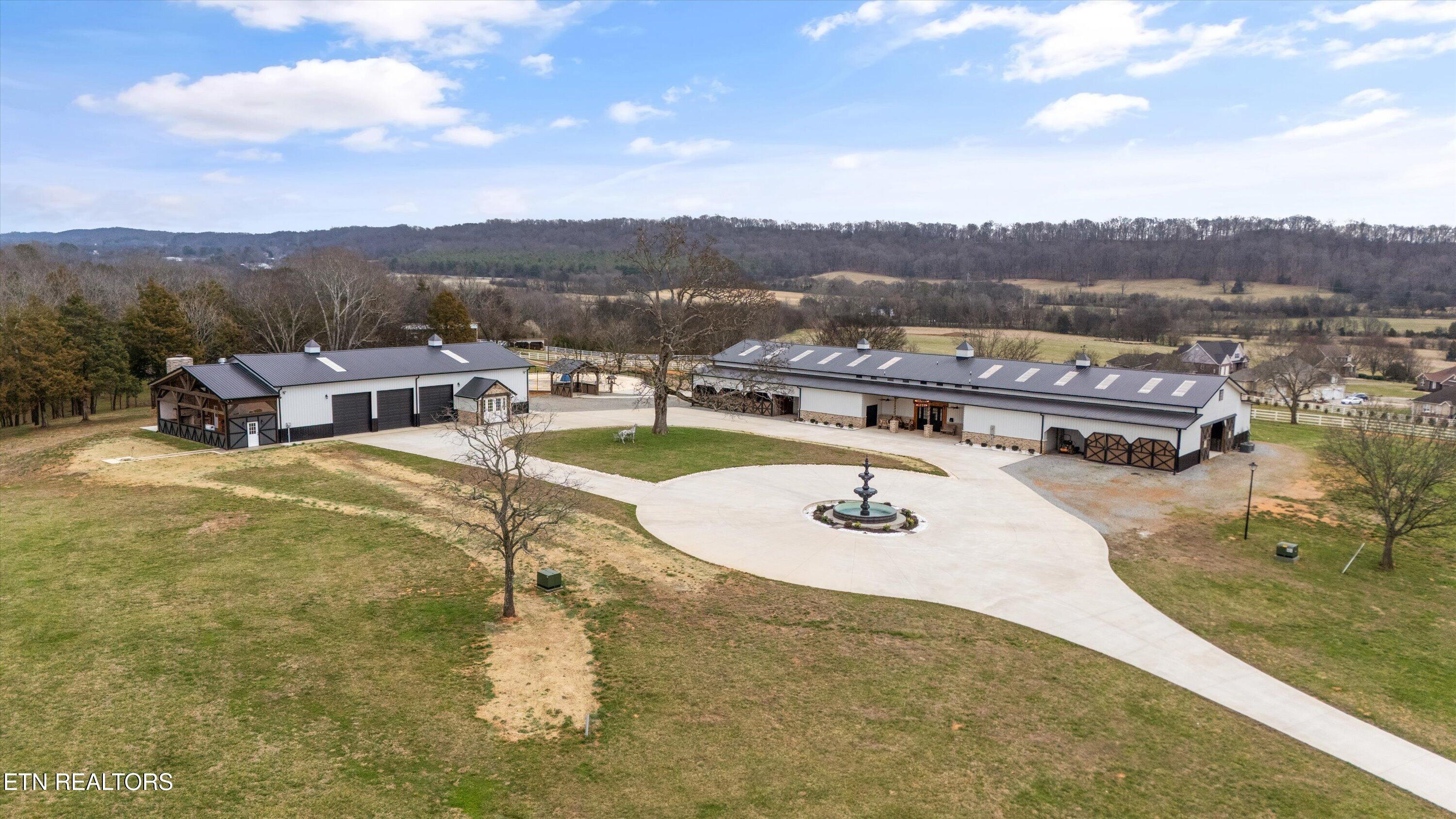 208 County Road 260 Niota TN 37826