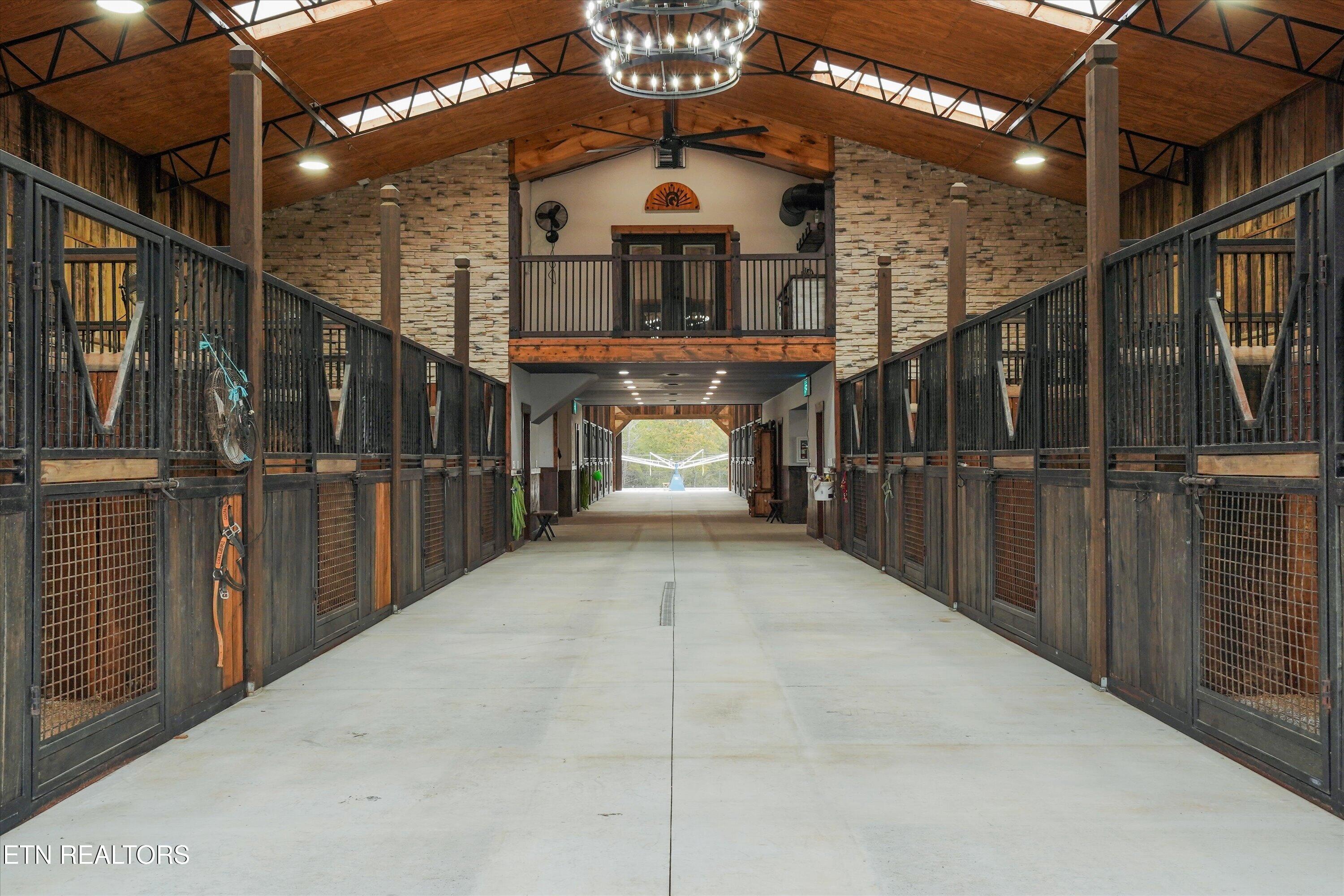 208 County Road 260 Niota TN 37826