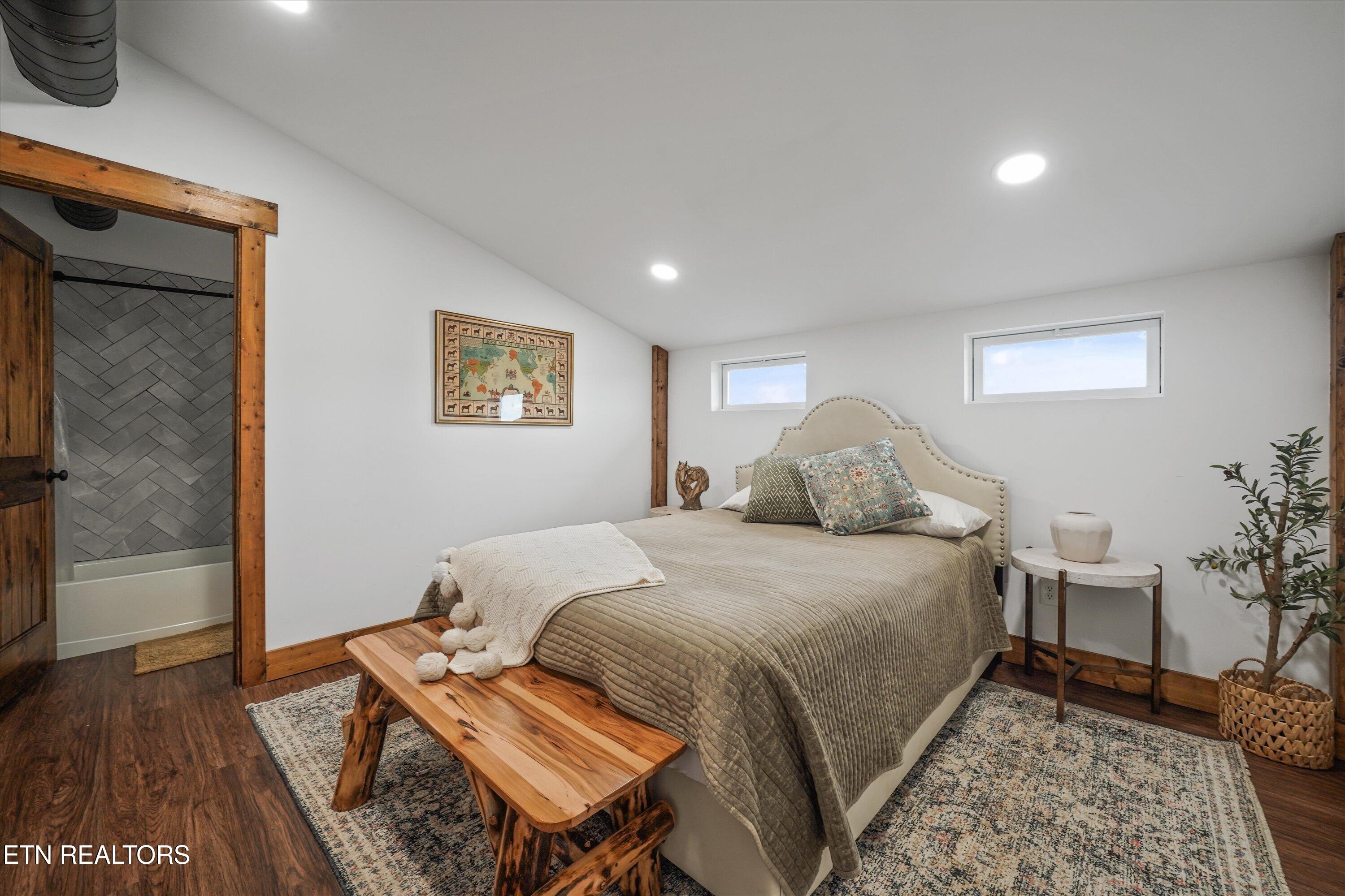 208 County Road 260 Niota TN 37826
