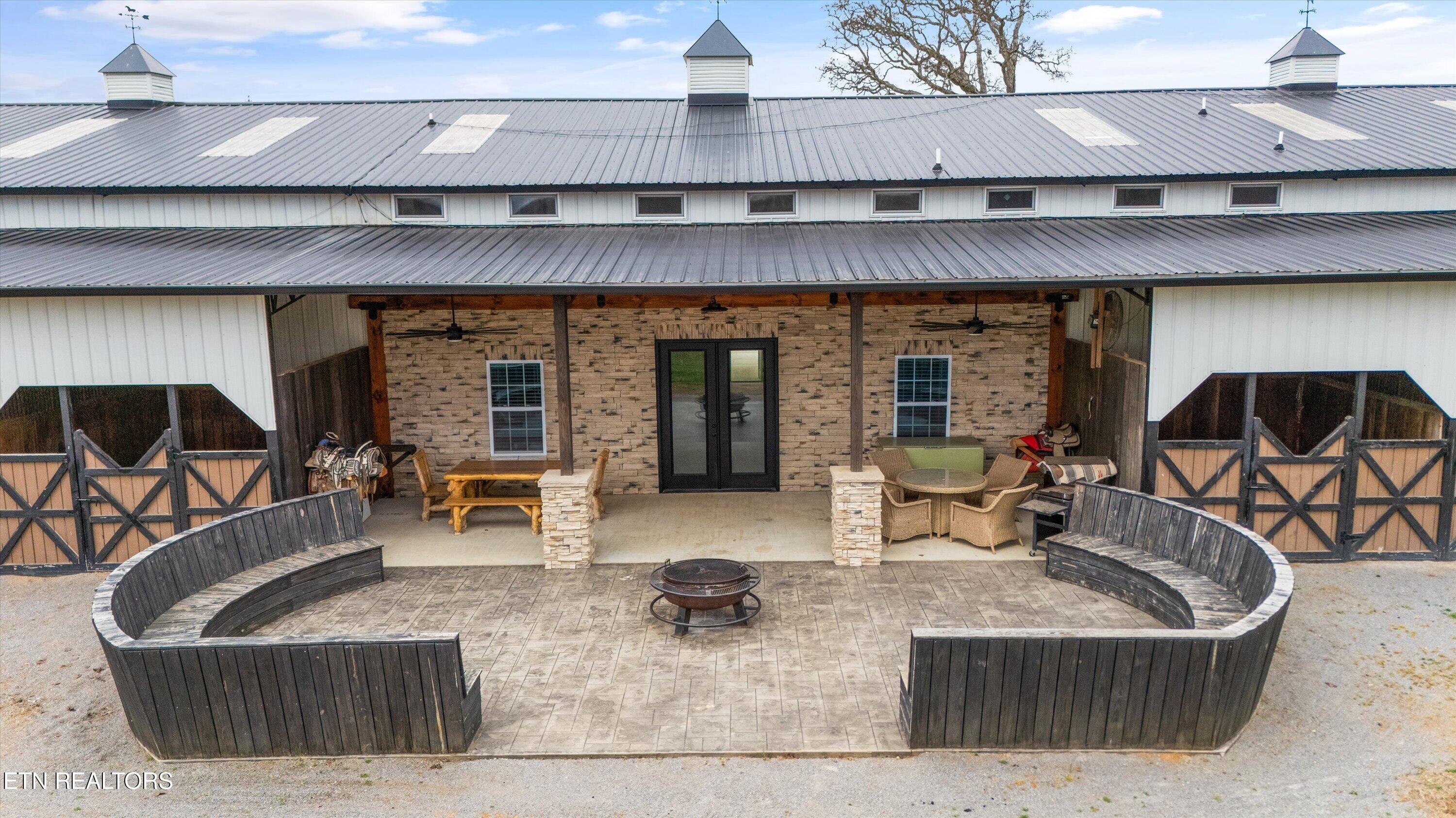 208 County Road 260 Niota TN 37826