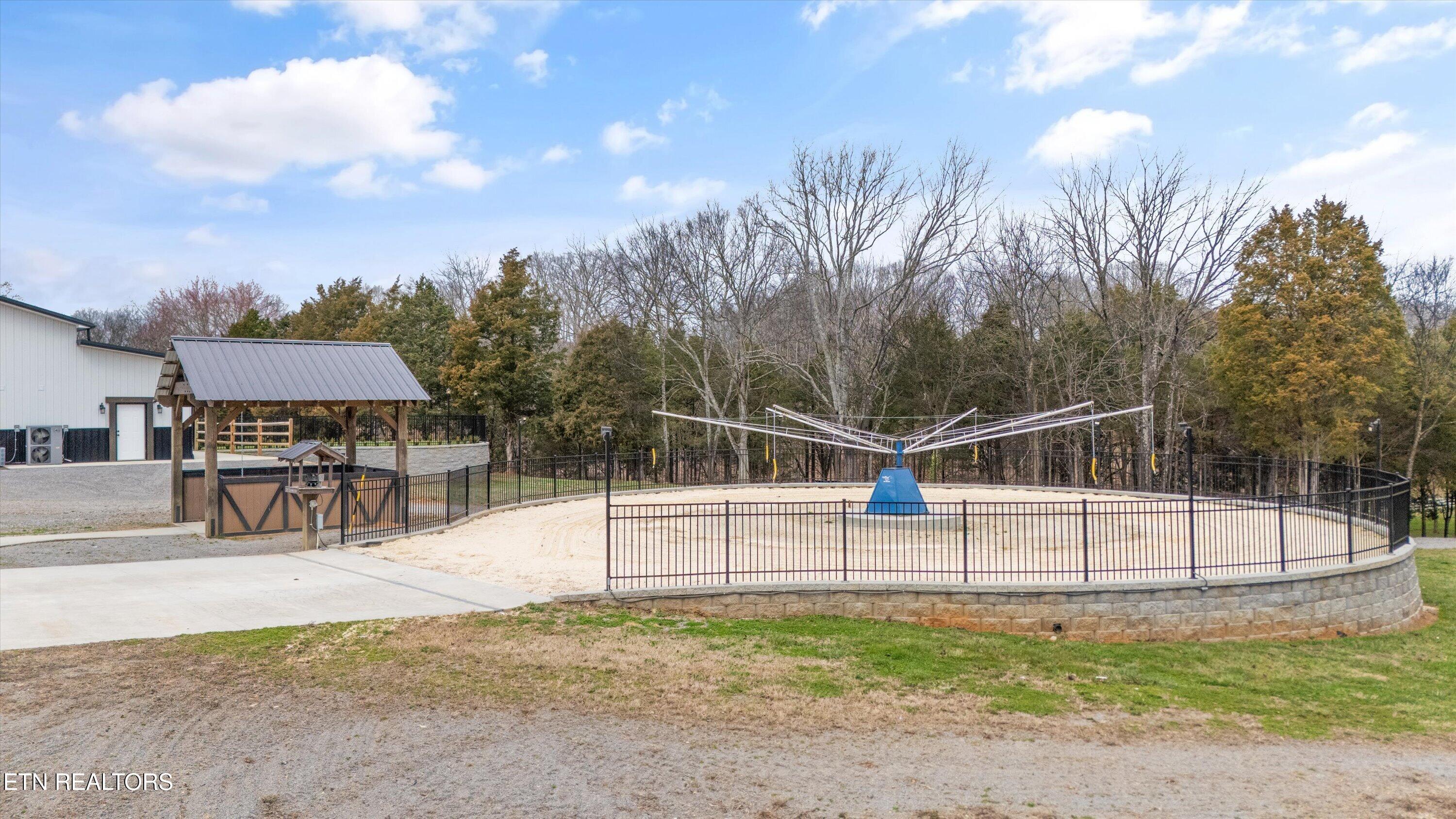 208 County Road 260 Niota TN 37826