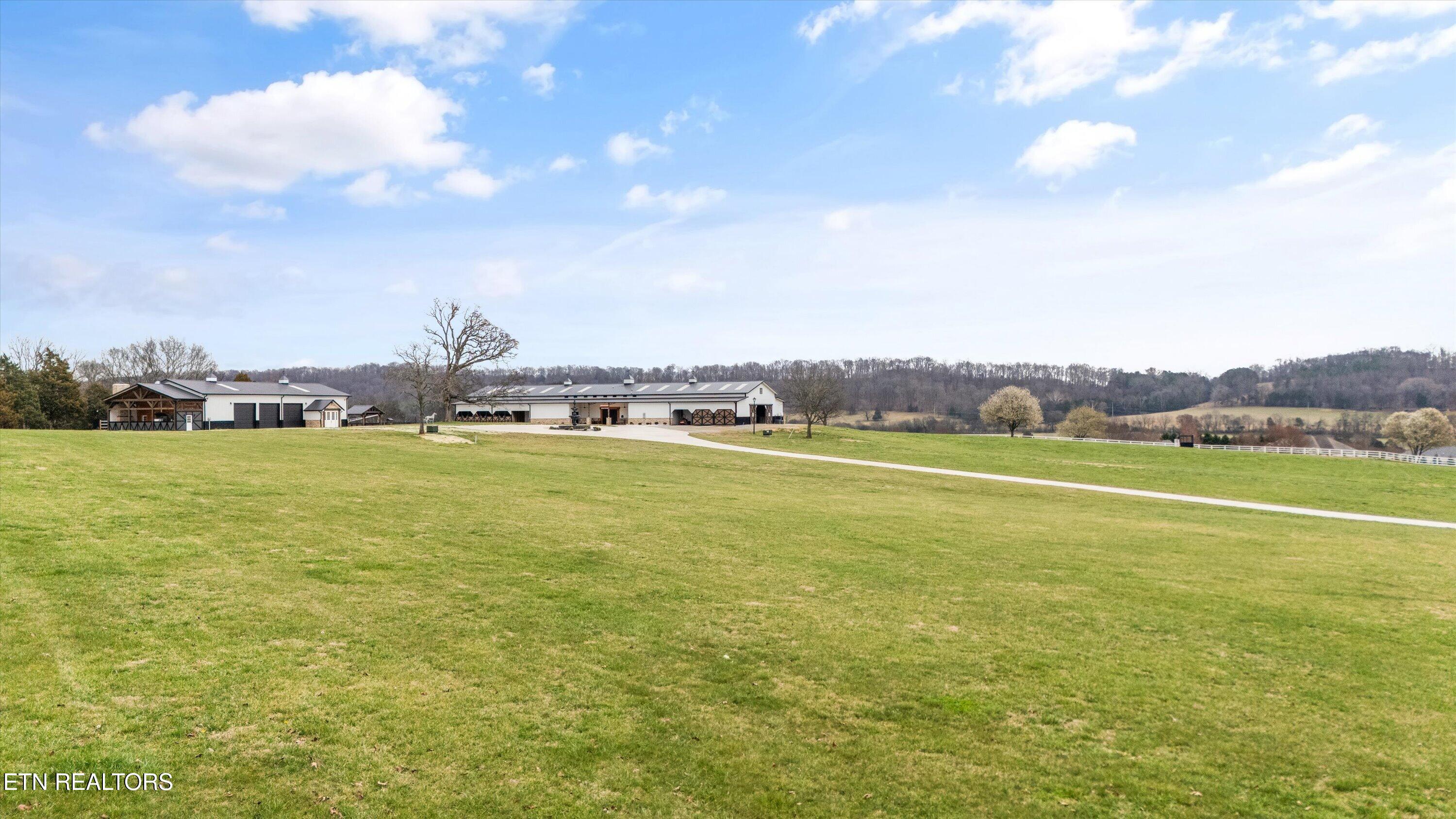 208 County Road 260 Niota TN 37826