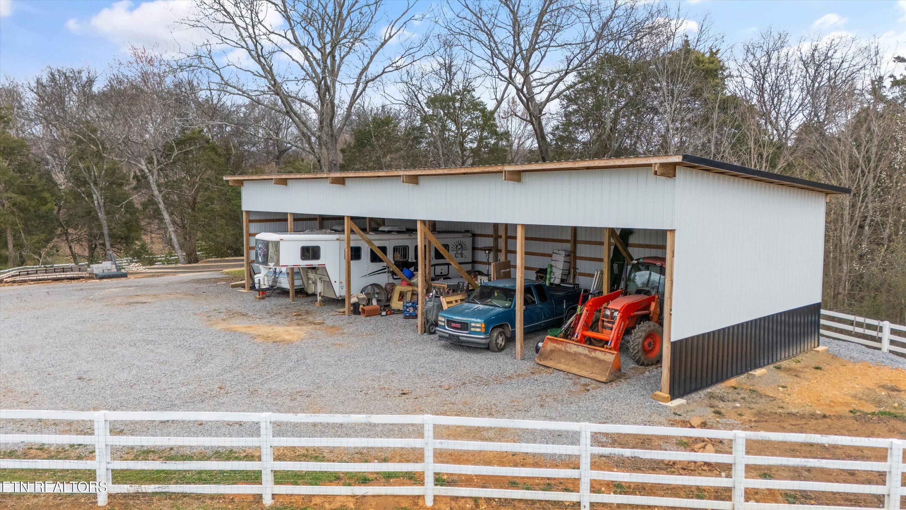 208 County Road 260 Niota TN 37826