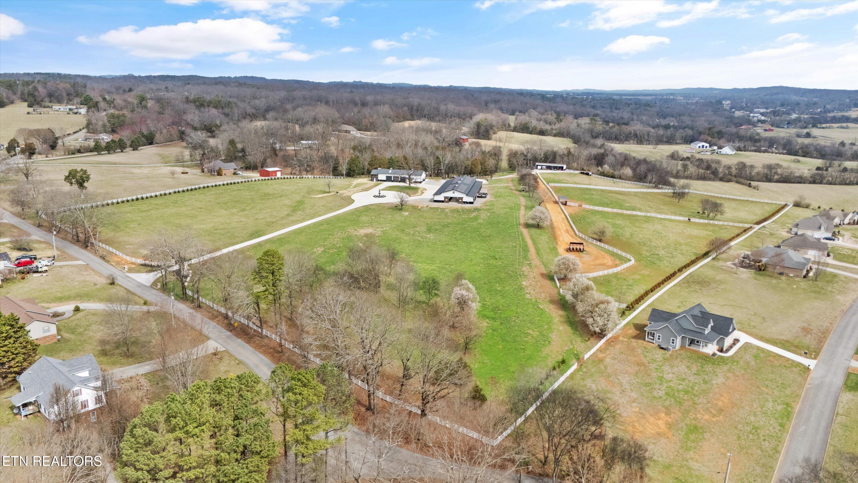 208 County Road 260 Niota TN 37826