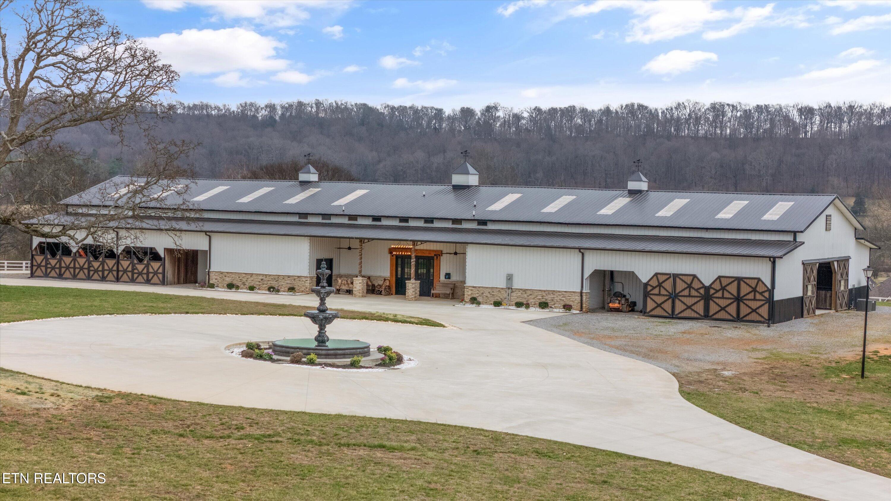 208 County Road 260 Niota TN 37826
