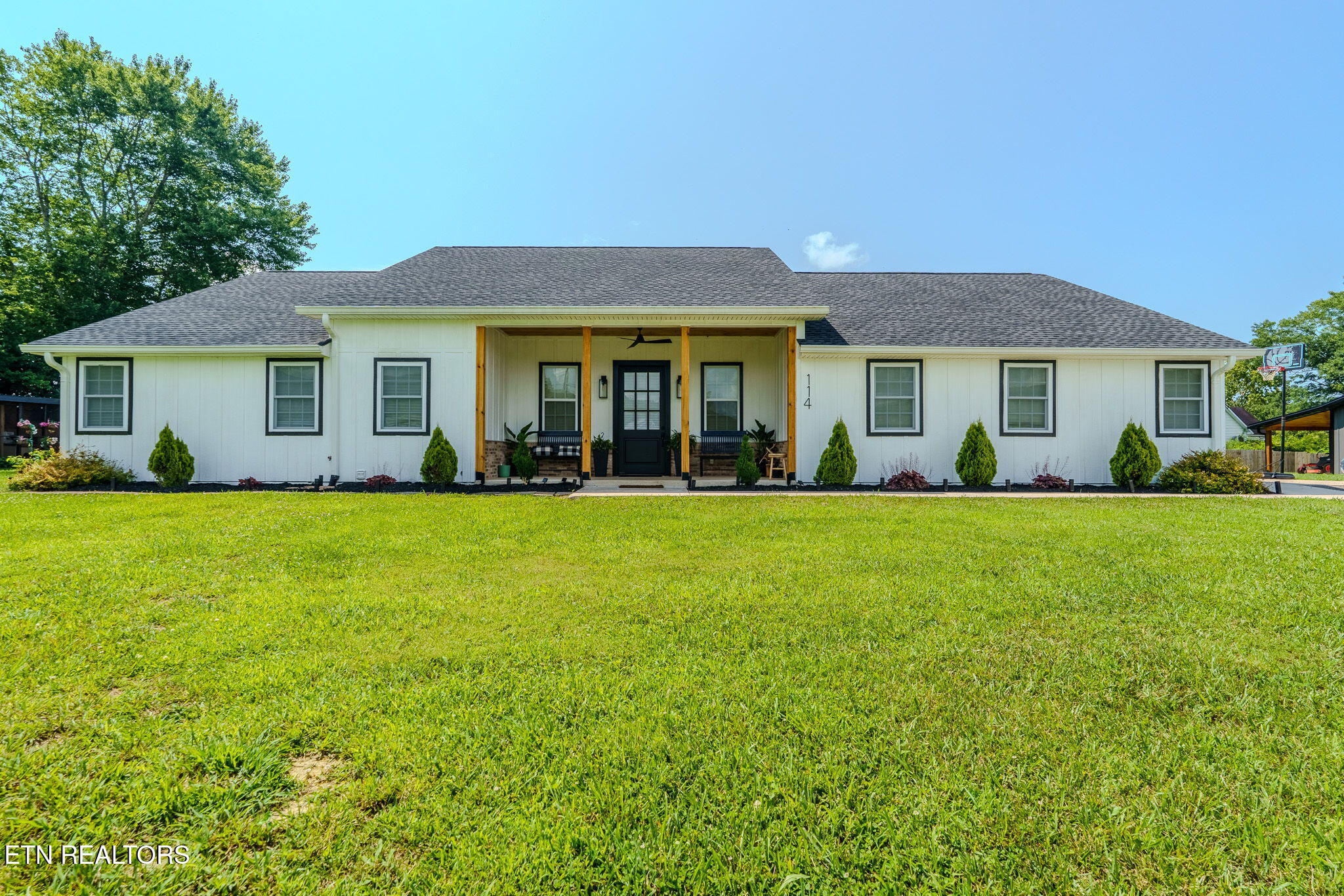 114 Eldon Justice Road Oliver Springs TN 37840