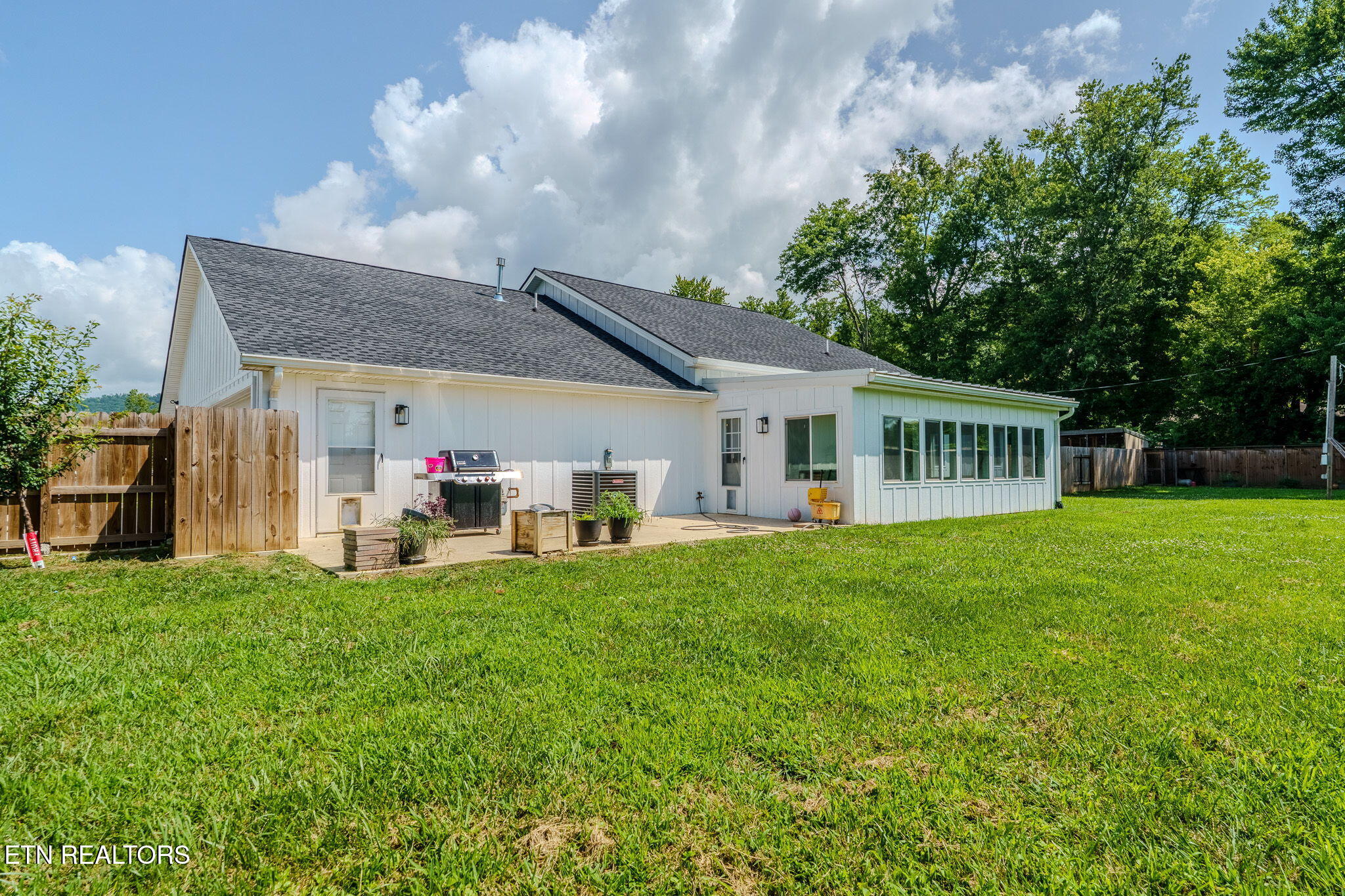 114 Eldon Justice Road Oliver Springs TN 37840