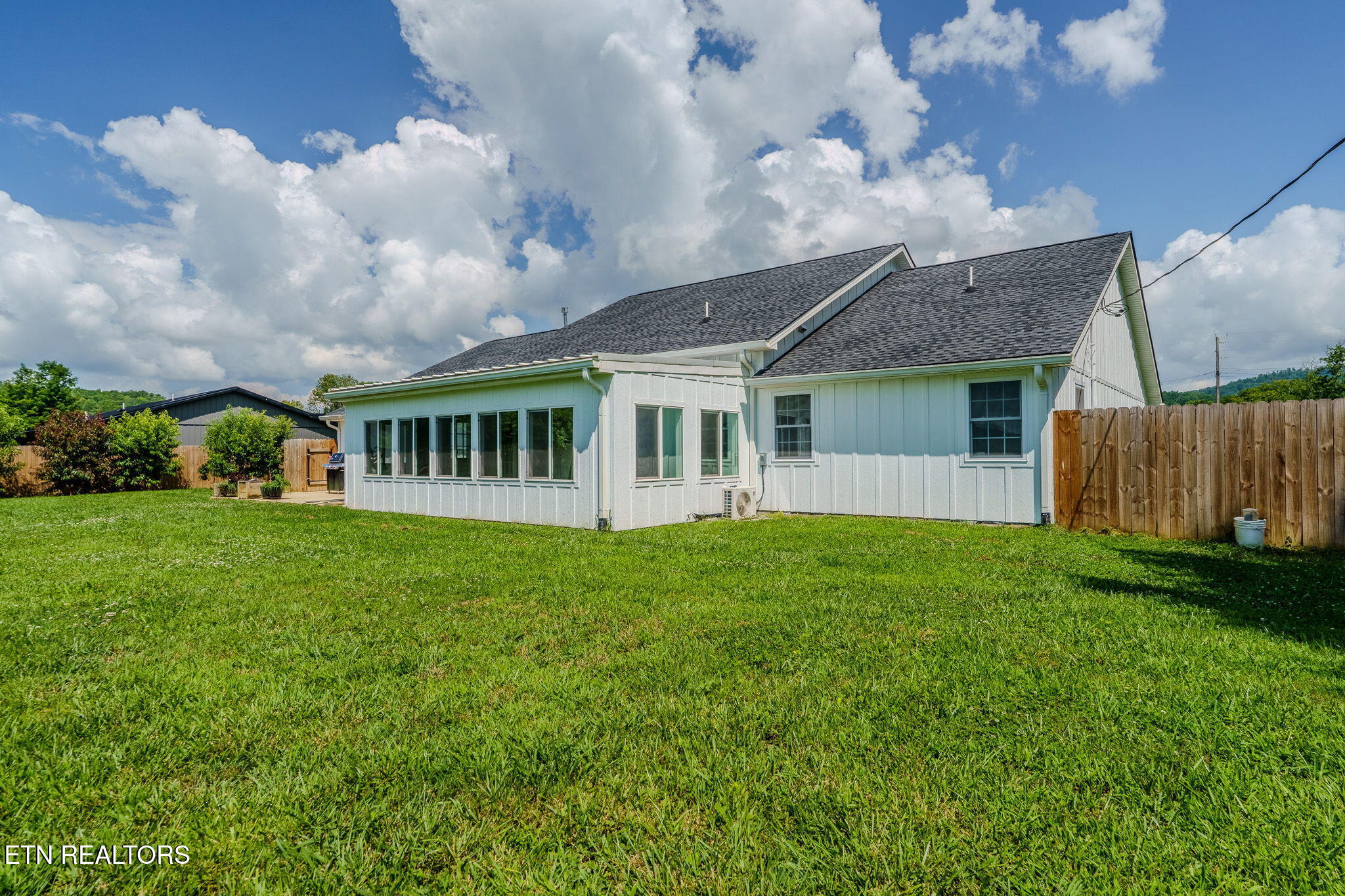 114 Eldon Justice Road Oliver Springs TN 37840