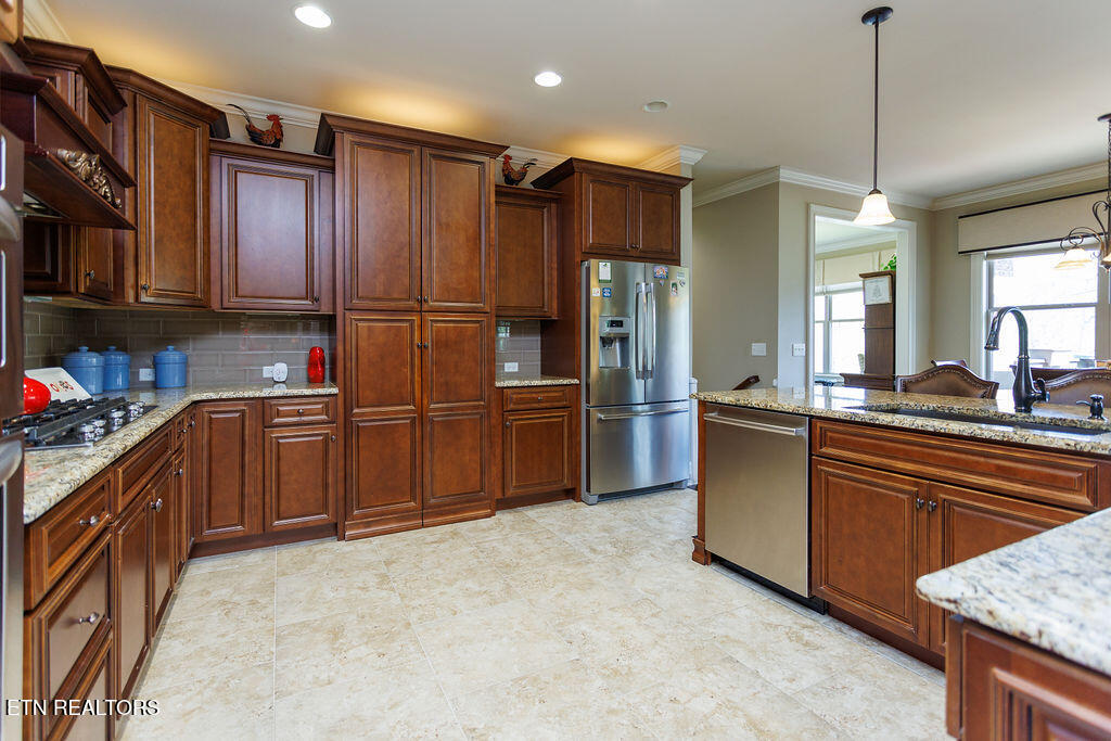 34 Wexford Lane Crossville TN 38558