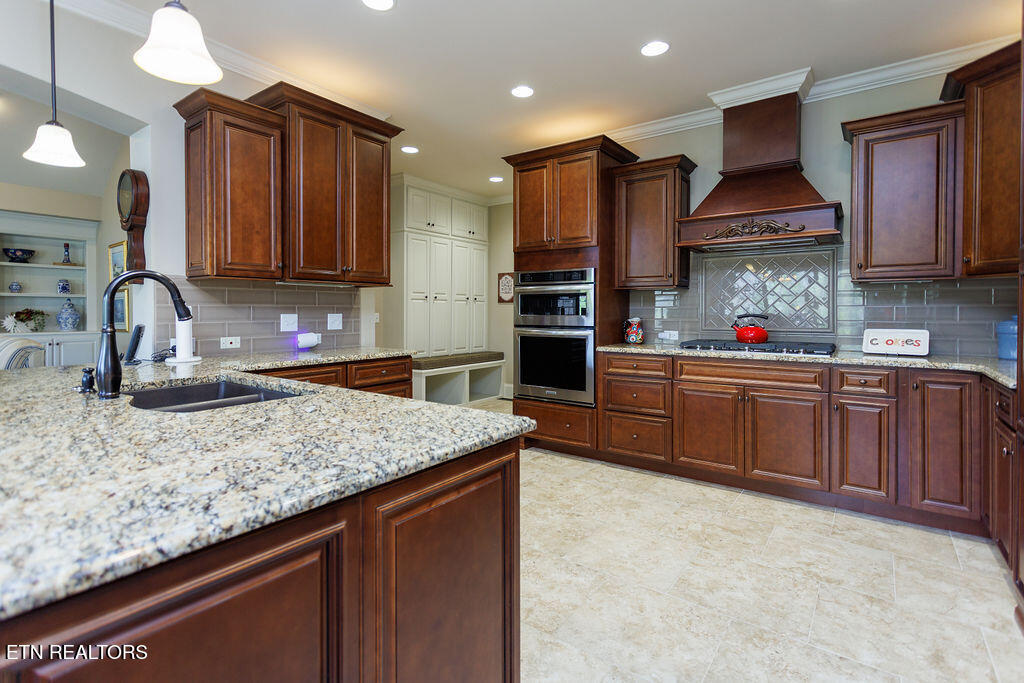 34 Wexford Lane Crossville TN 38558