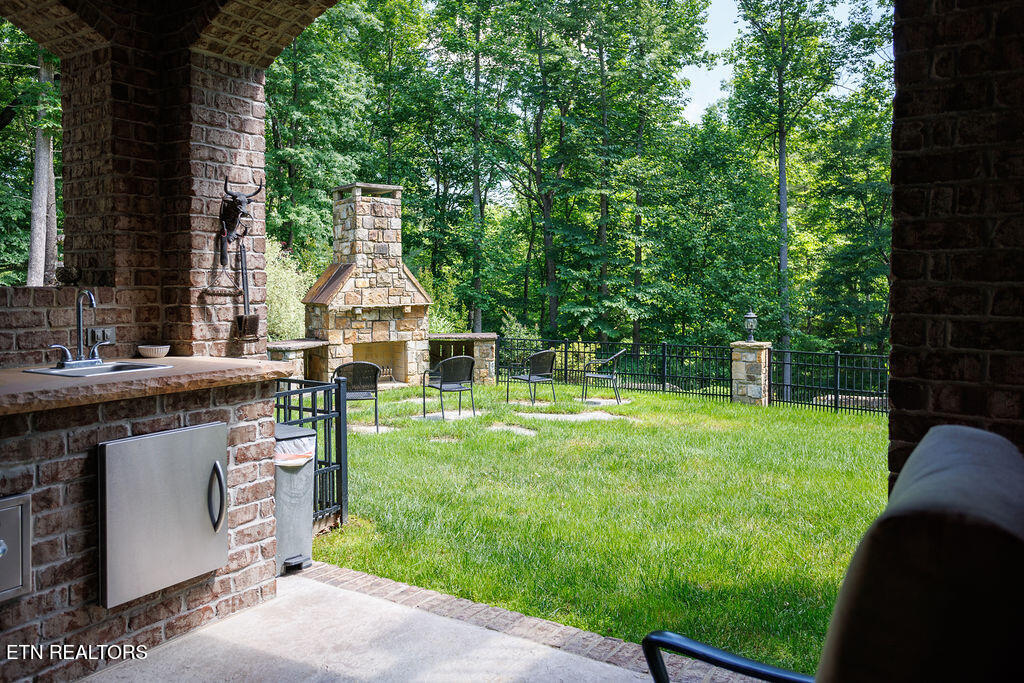 34 Wexford Lane Crossville TN 38558