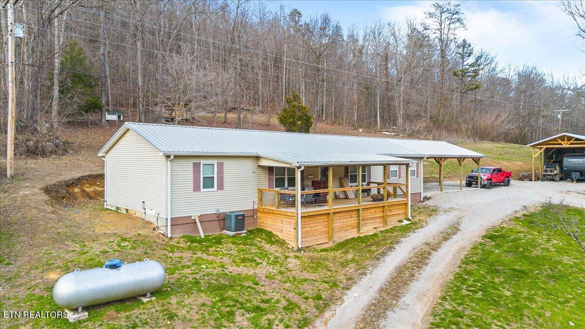 4194 Highway 297 Newcomb TN 37819