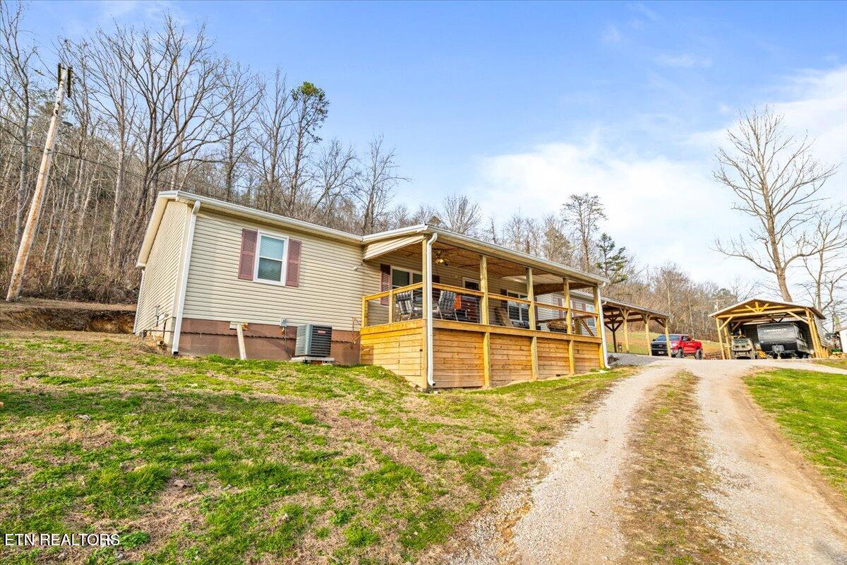 4194 Highway 297 Newcomb TN 37819