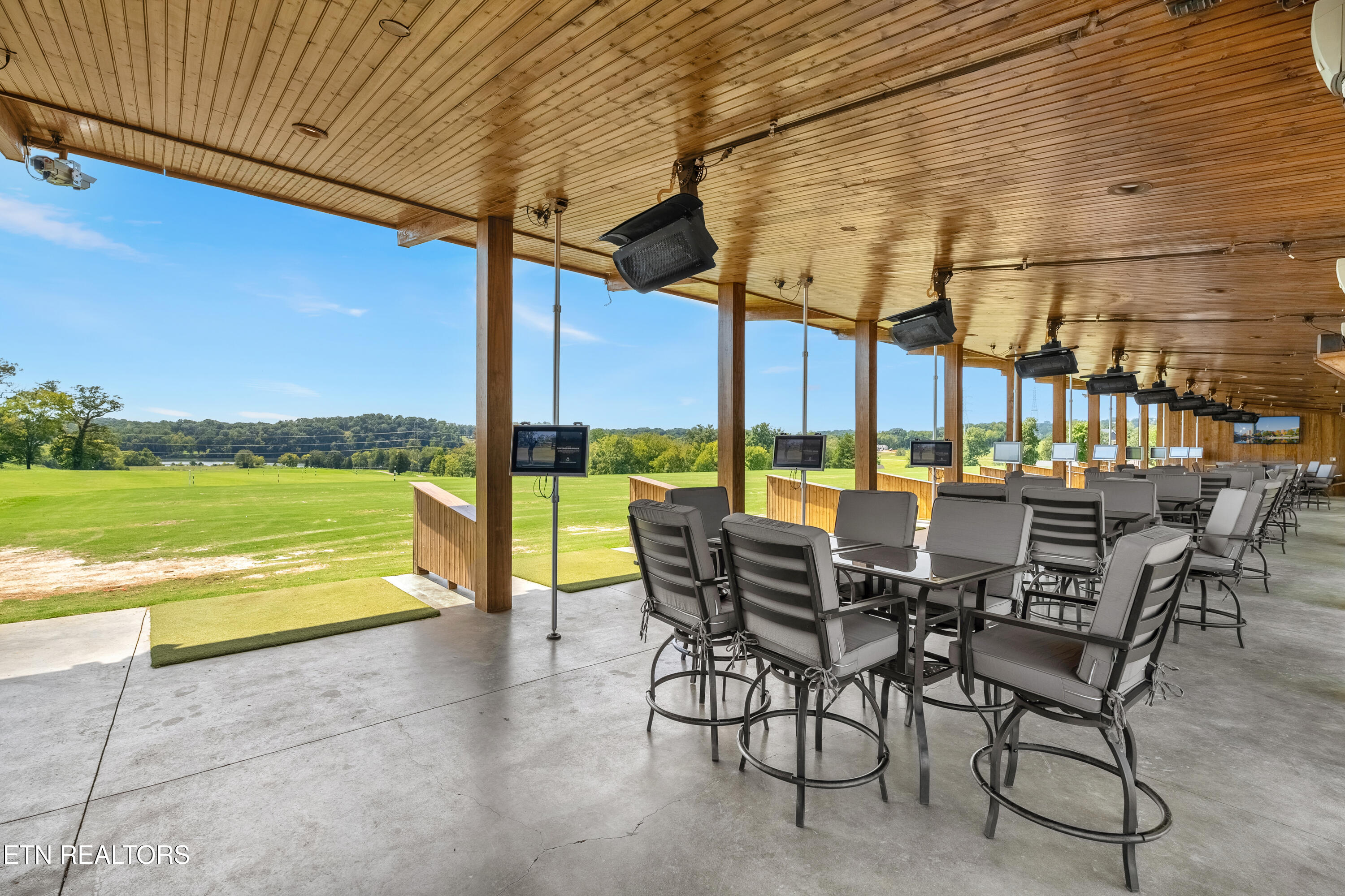 2743 Old Club Road Loudon TN 37774