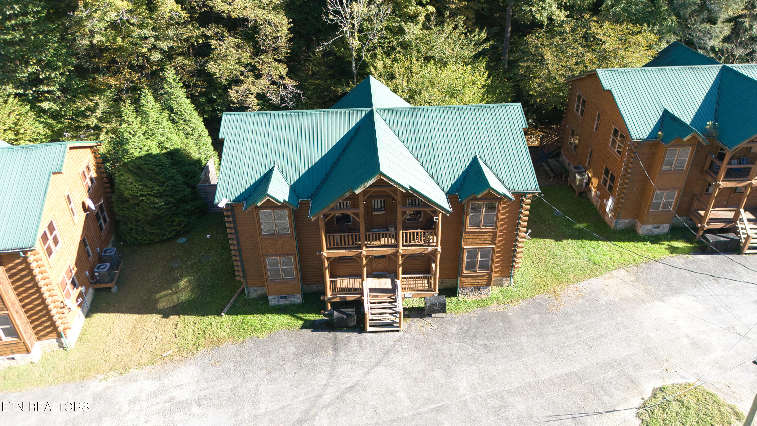 307 Caney Creek Road Pigeon Forge TN 37863