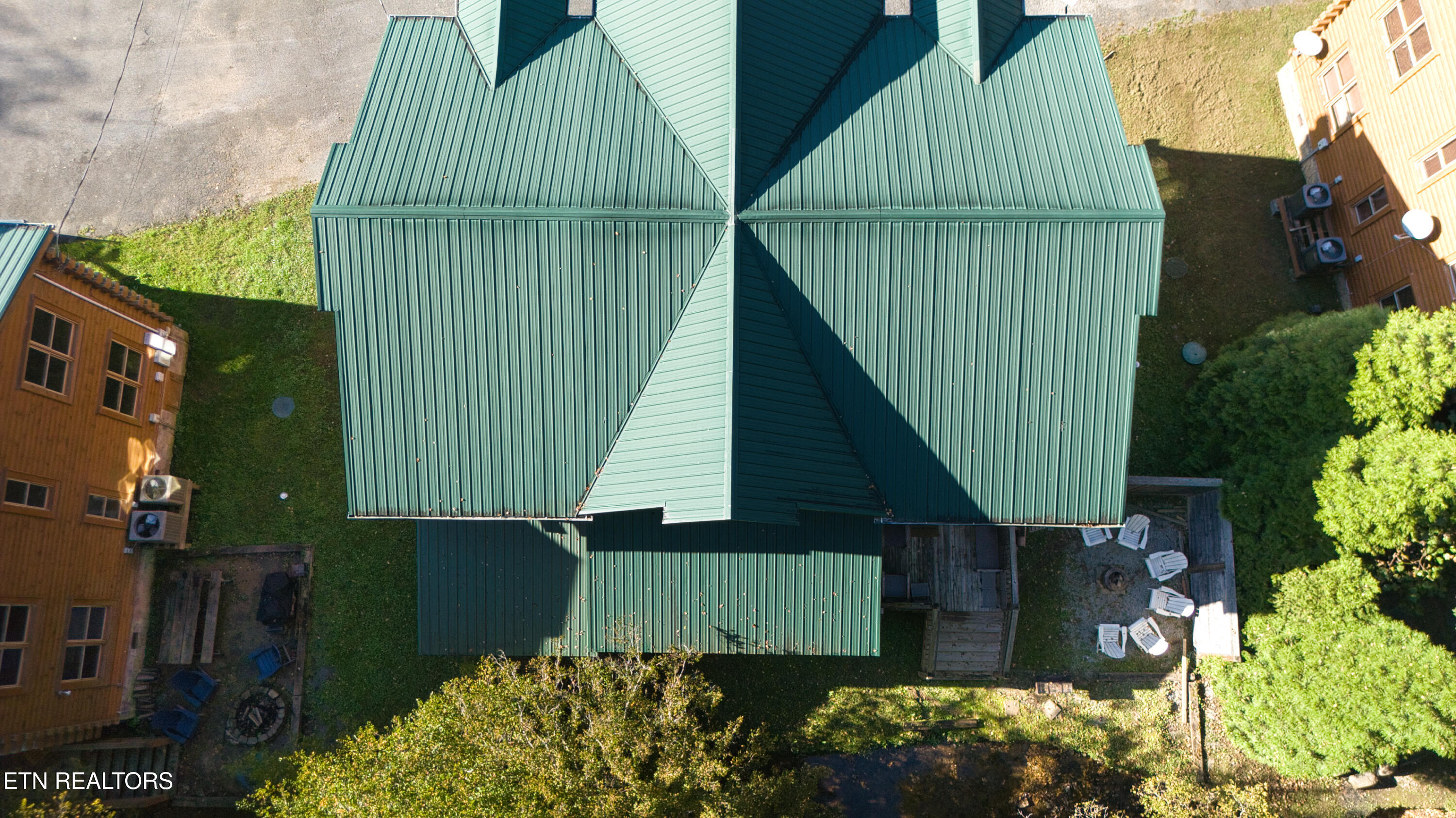 307 Caney Creek Road Pigeon Forge TN 37863