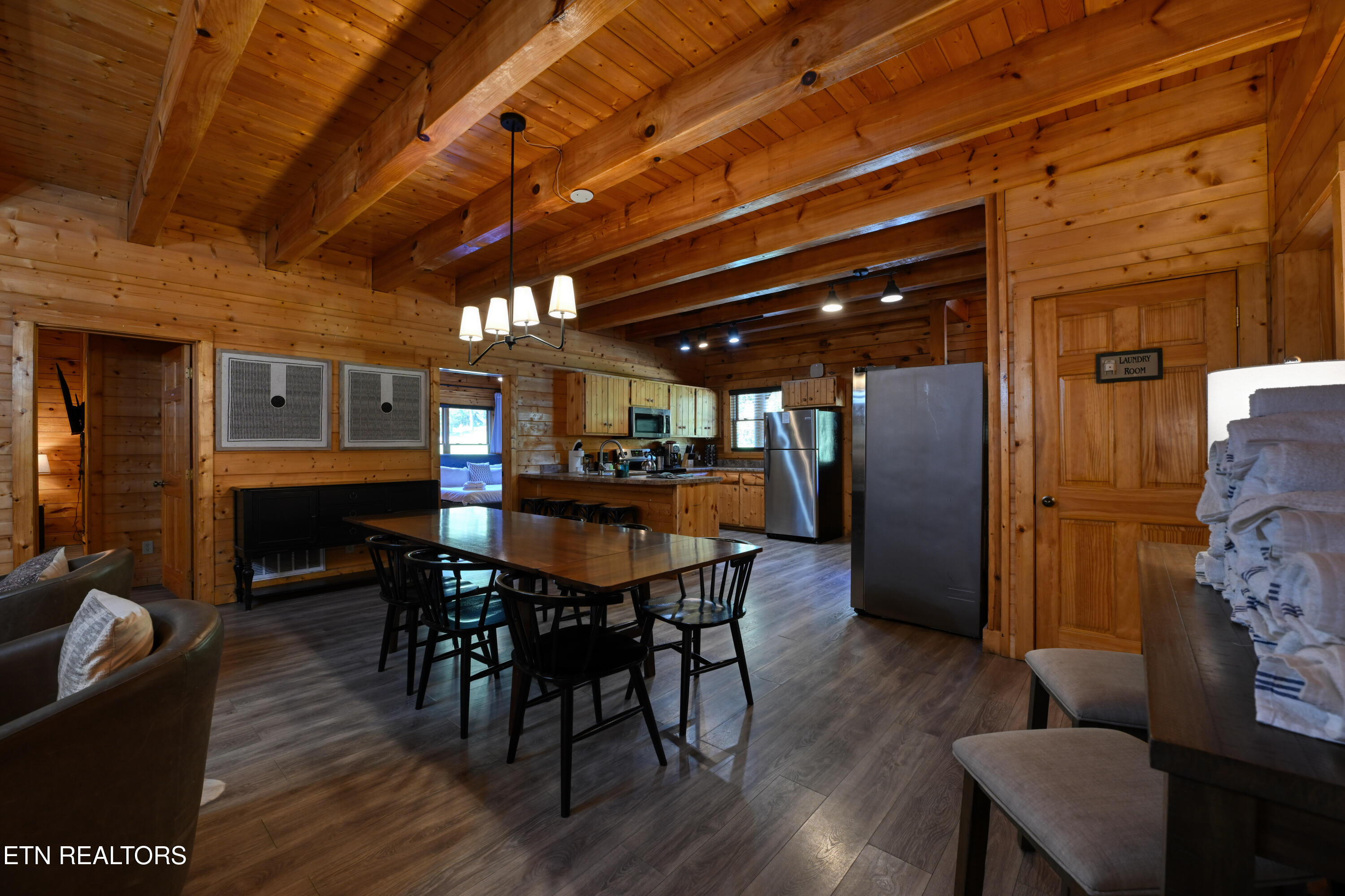 307 Caney Creek Road Pigeon Forge TN 37863